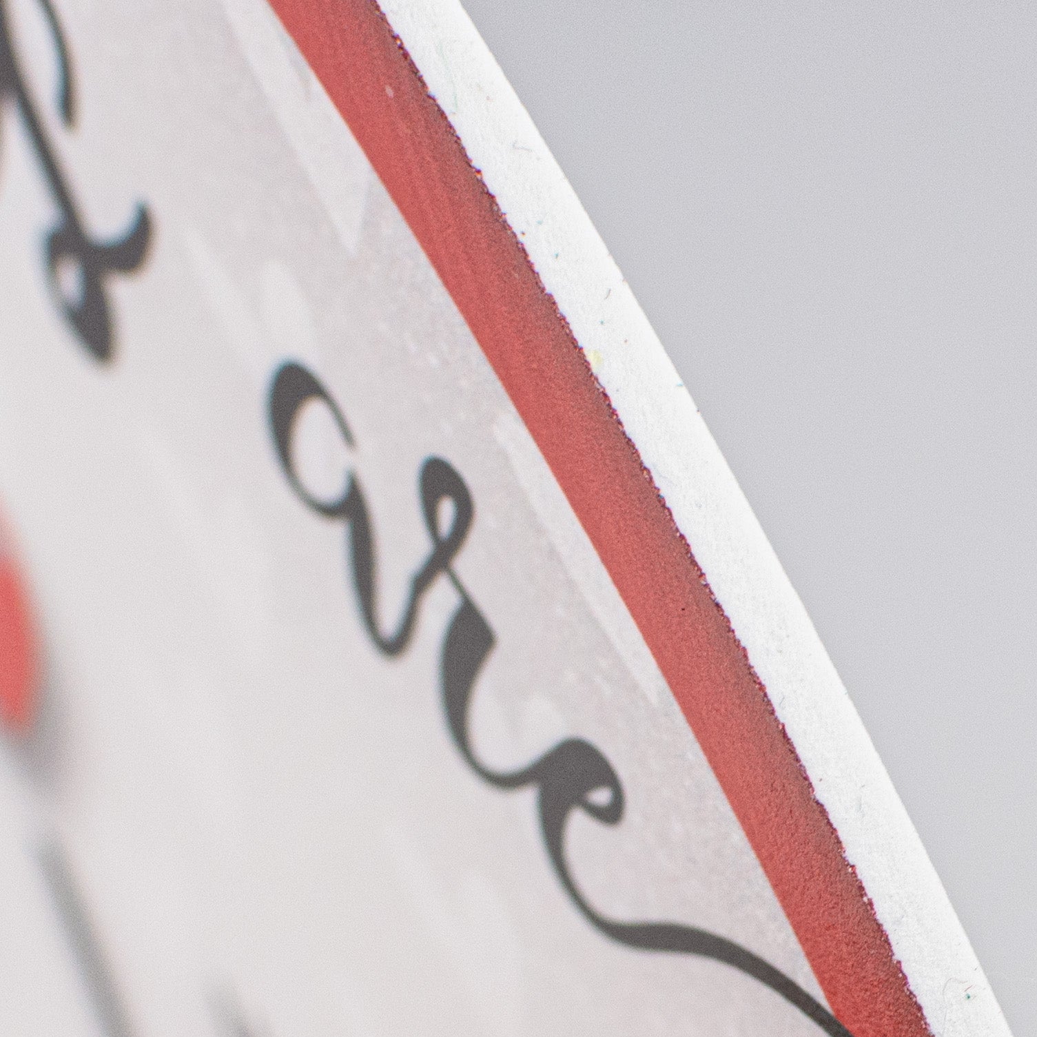 9.4" Round Waterproof Sign: Hearts Are Full detail photo 3