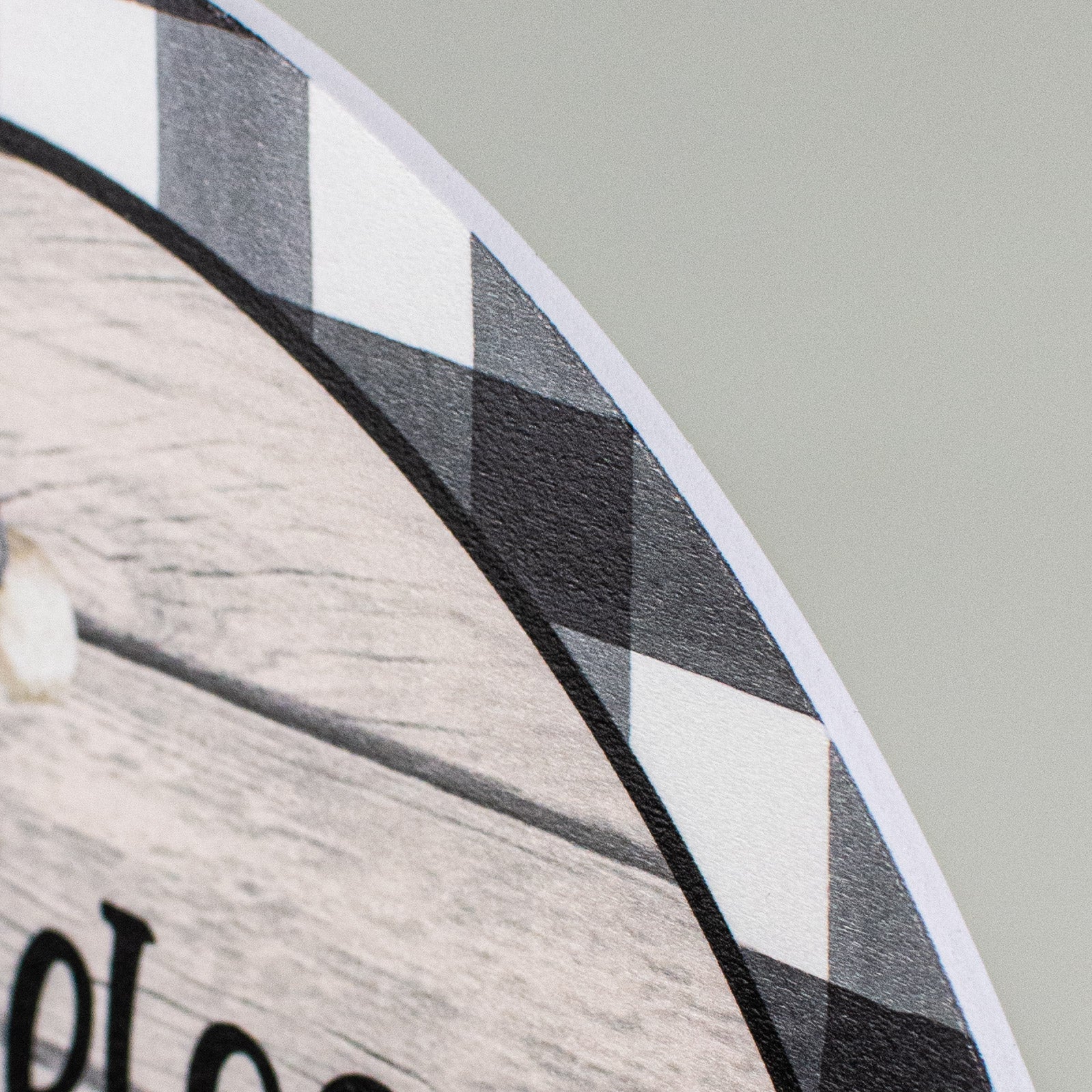 9.4" Round Waterproof Sign: Welcome Ladybug Gnome detail photo 3