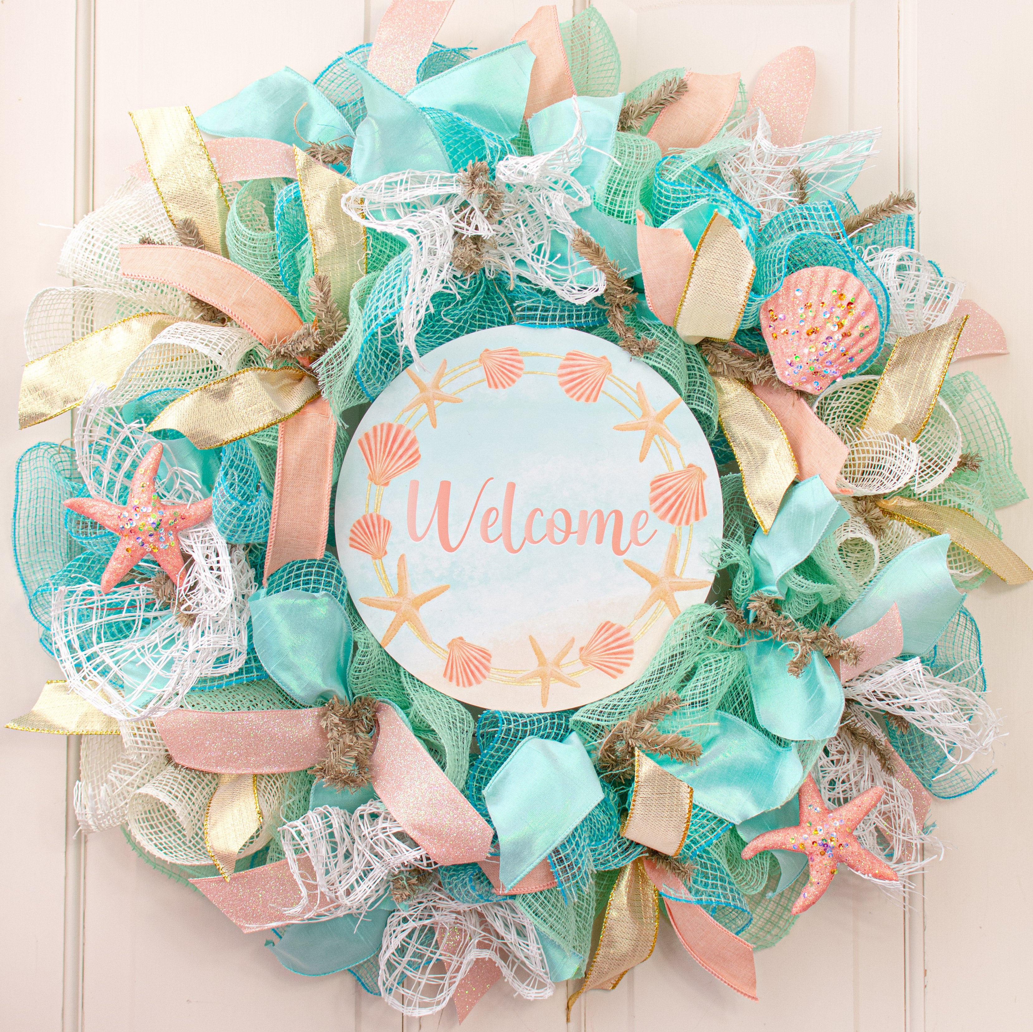 9.4" Round Waterproof Sign: Welcome Seashells Lifestyle Photo