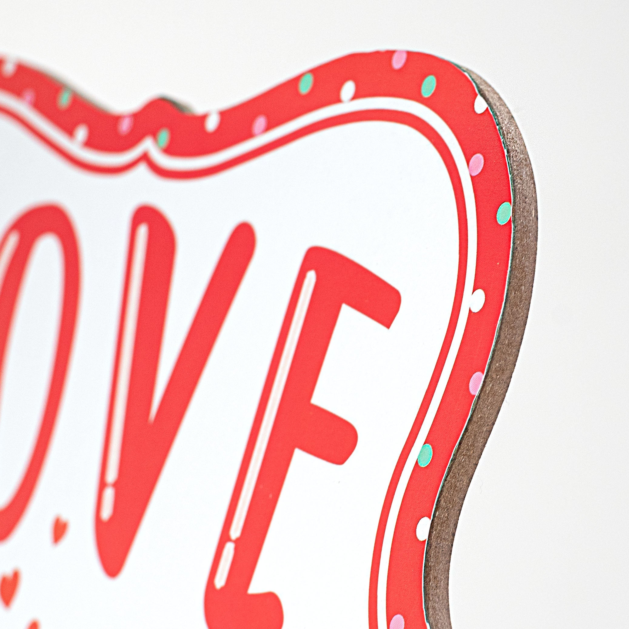 10" Scalloped Wooden Sign: Love Birds Fancy Frame detail photo 3