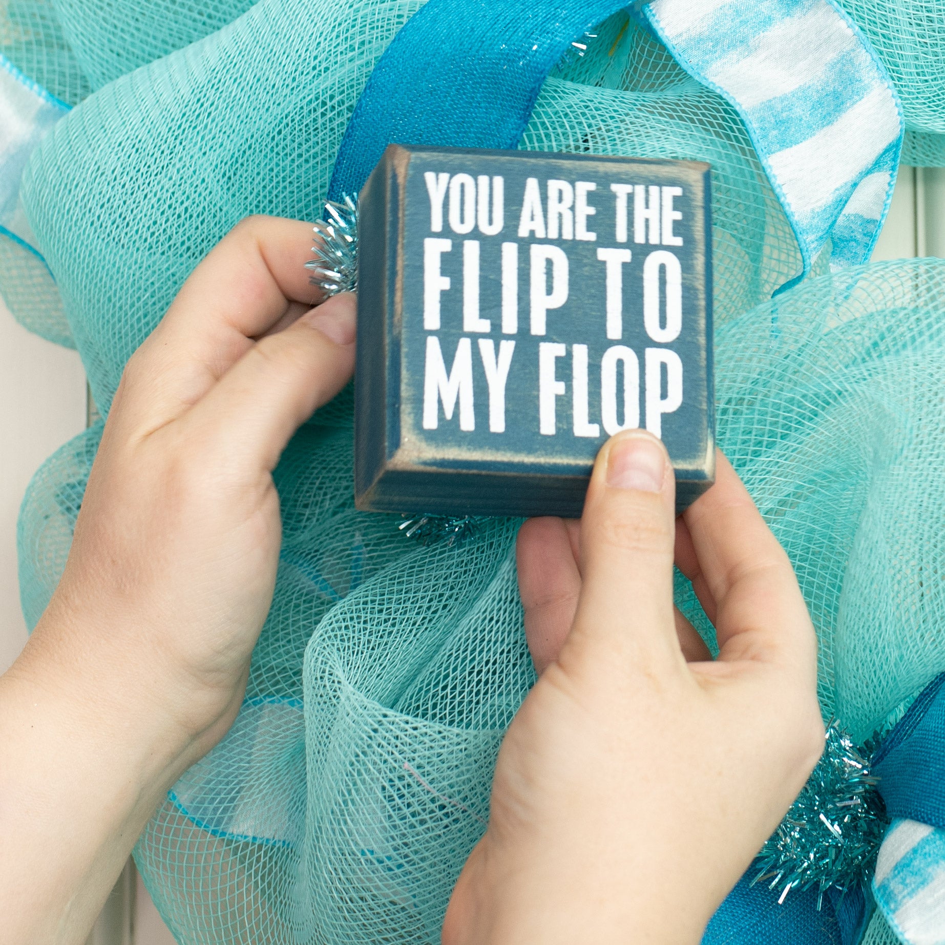 3" Box Sign: Flip To My Flop Lifestyle Photo