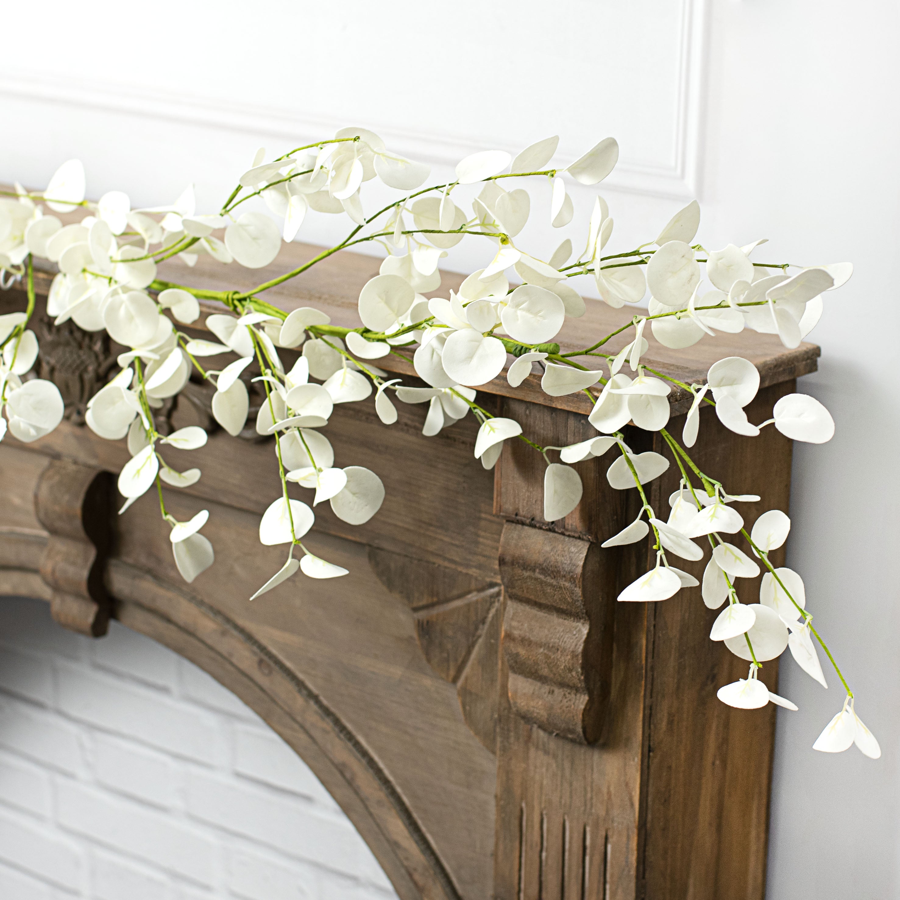 5' Silver Dollar Eucalyptus Garland: White Lifestyle Photo