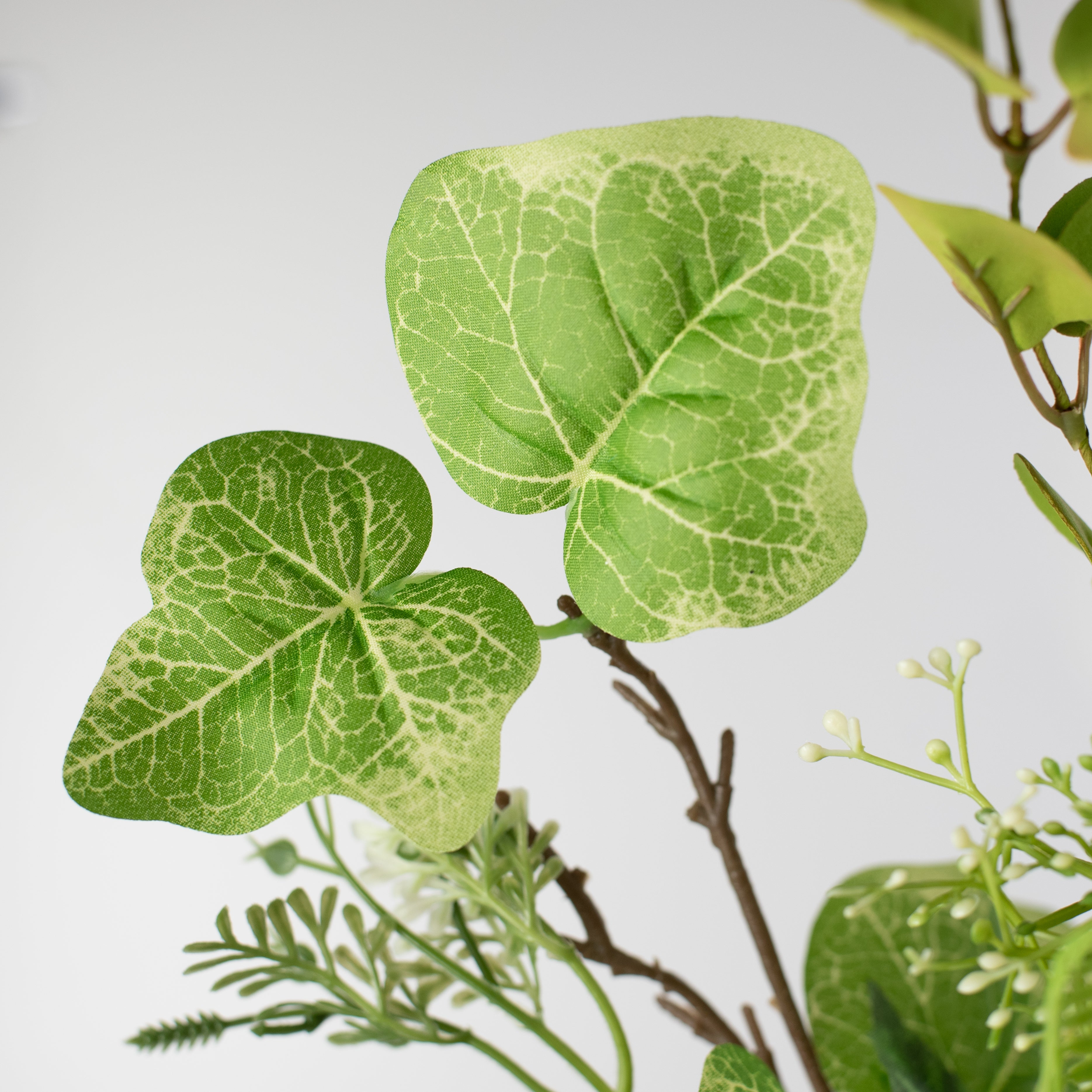 19" Sunflower & Greenery Pick detail photo 4