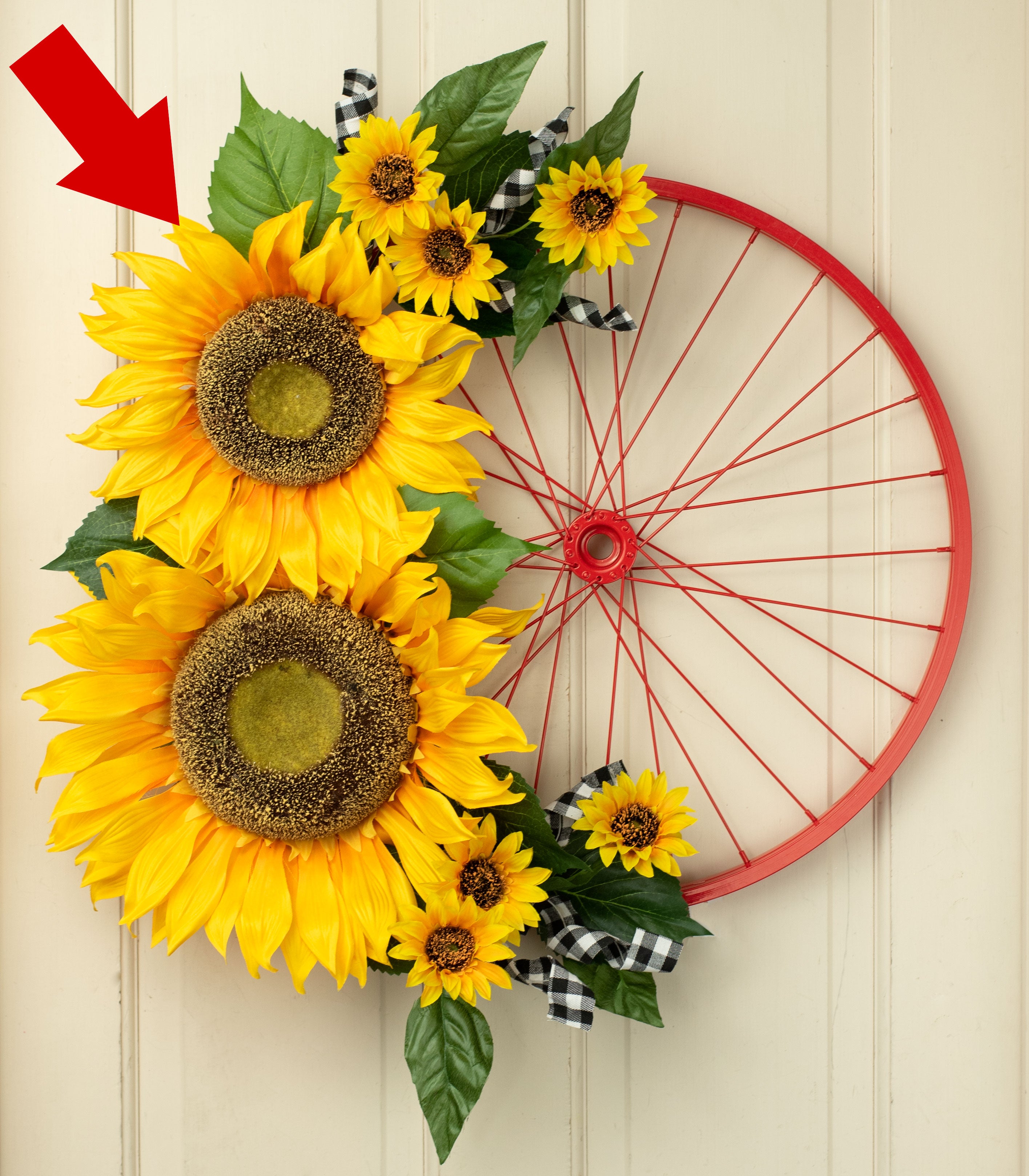 11" Sunflower Head Lifestyle Photo