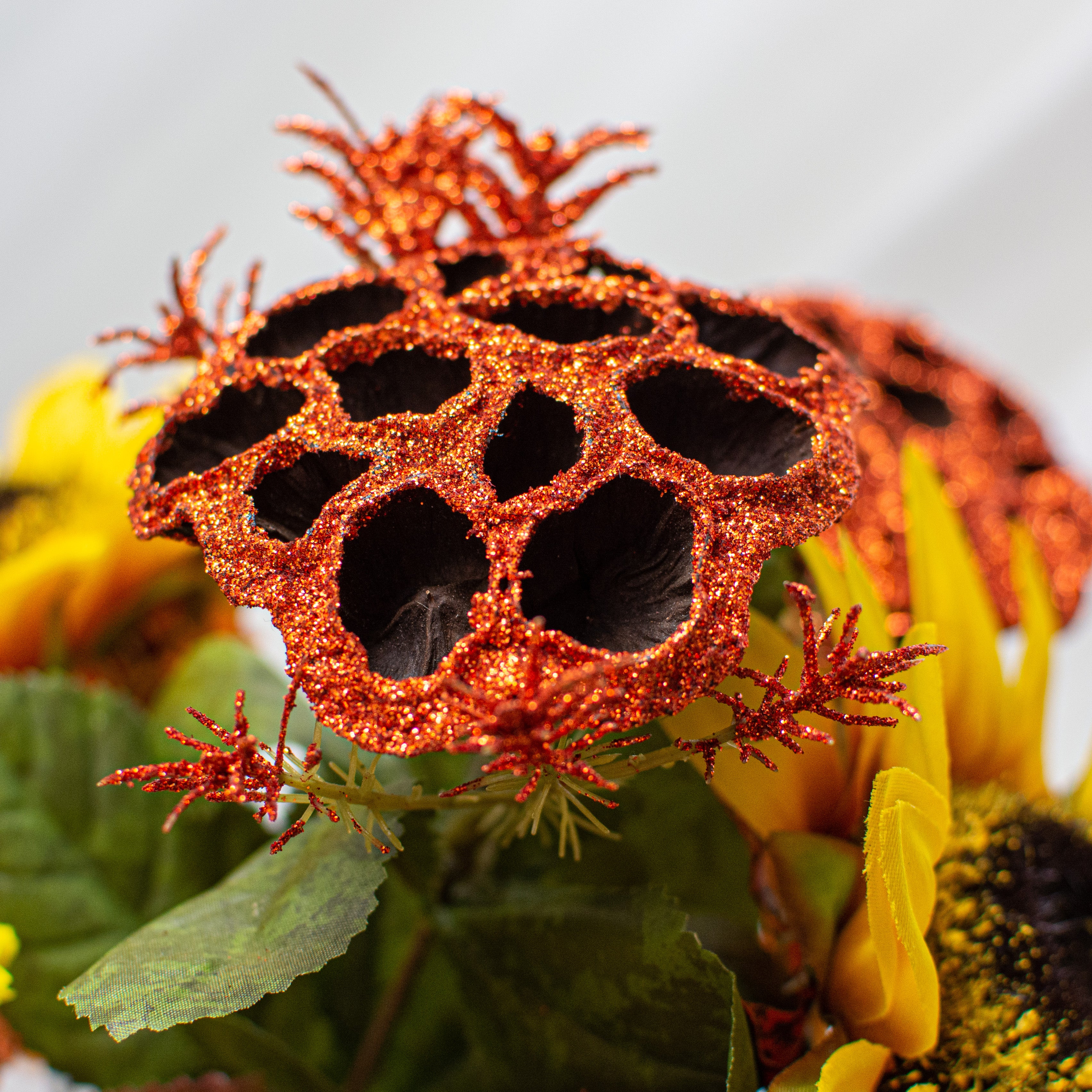 Sunflower & Lotus Pod Bush (9 Stem) detail photo 4