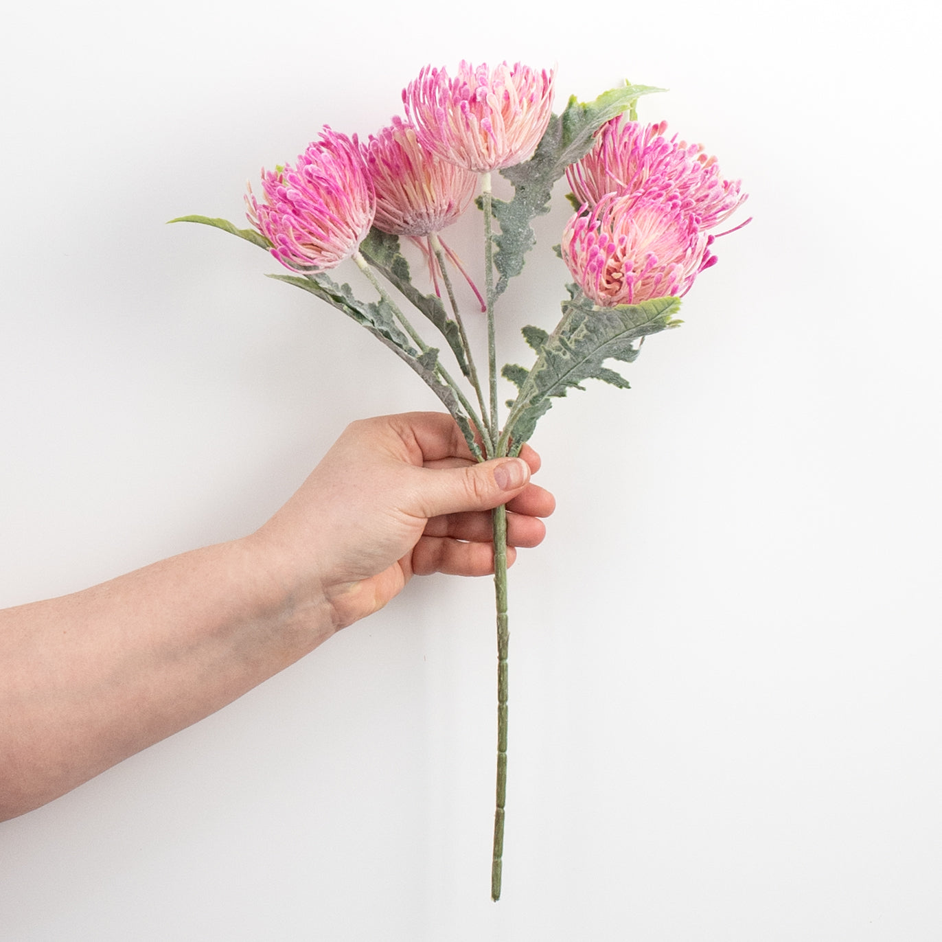 15" Thistle Floral Bouquet: Fuchsia Pink detail photo 3