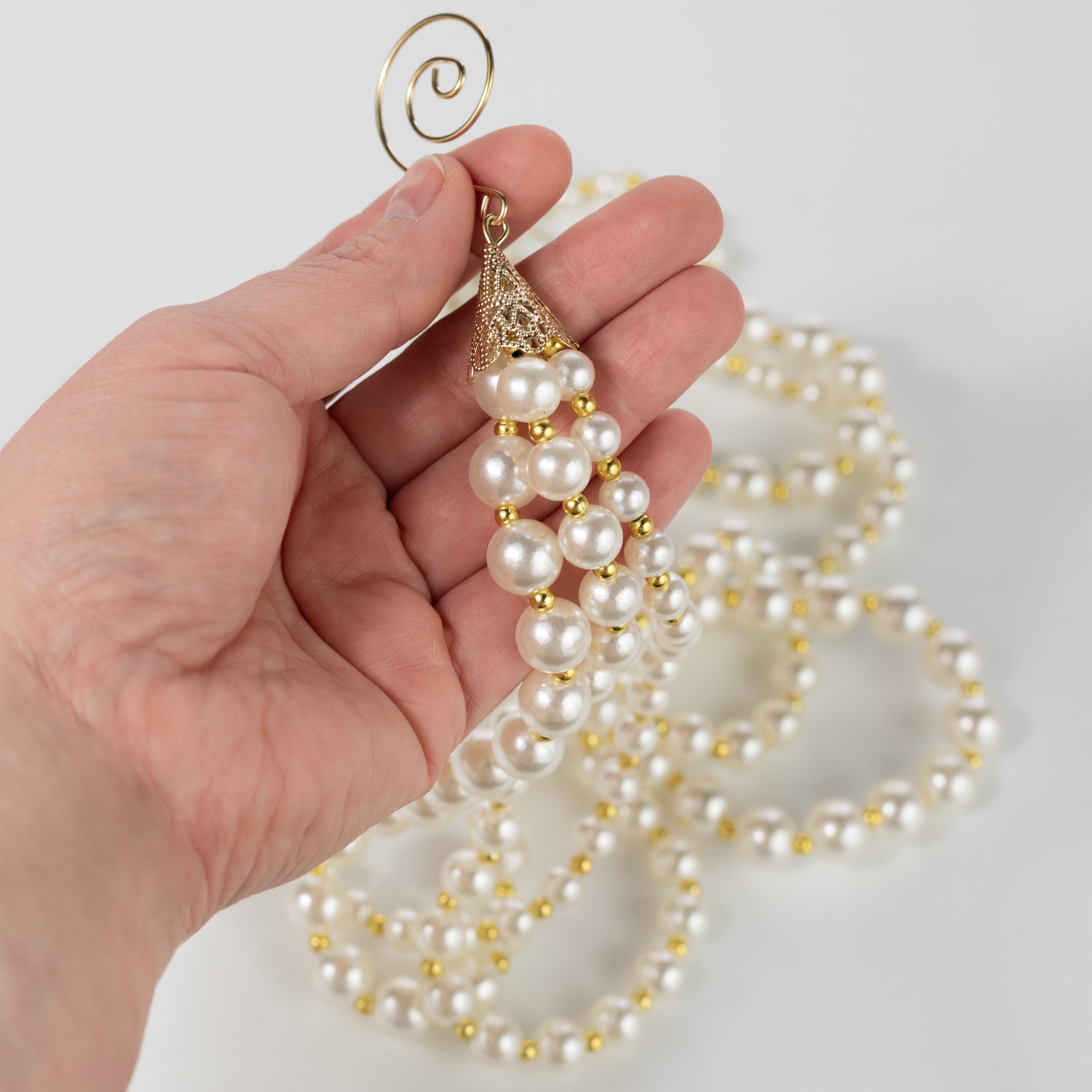 20" Three Layered Pearl Garland: Ivory detail photo 3