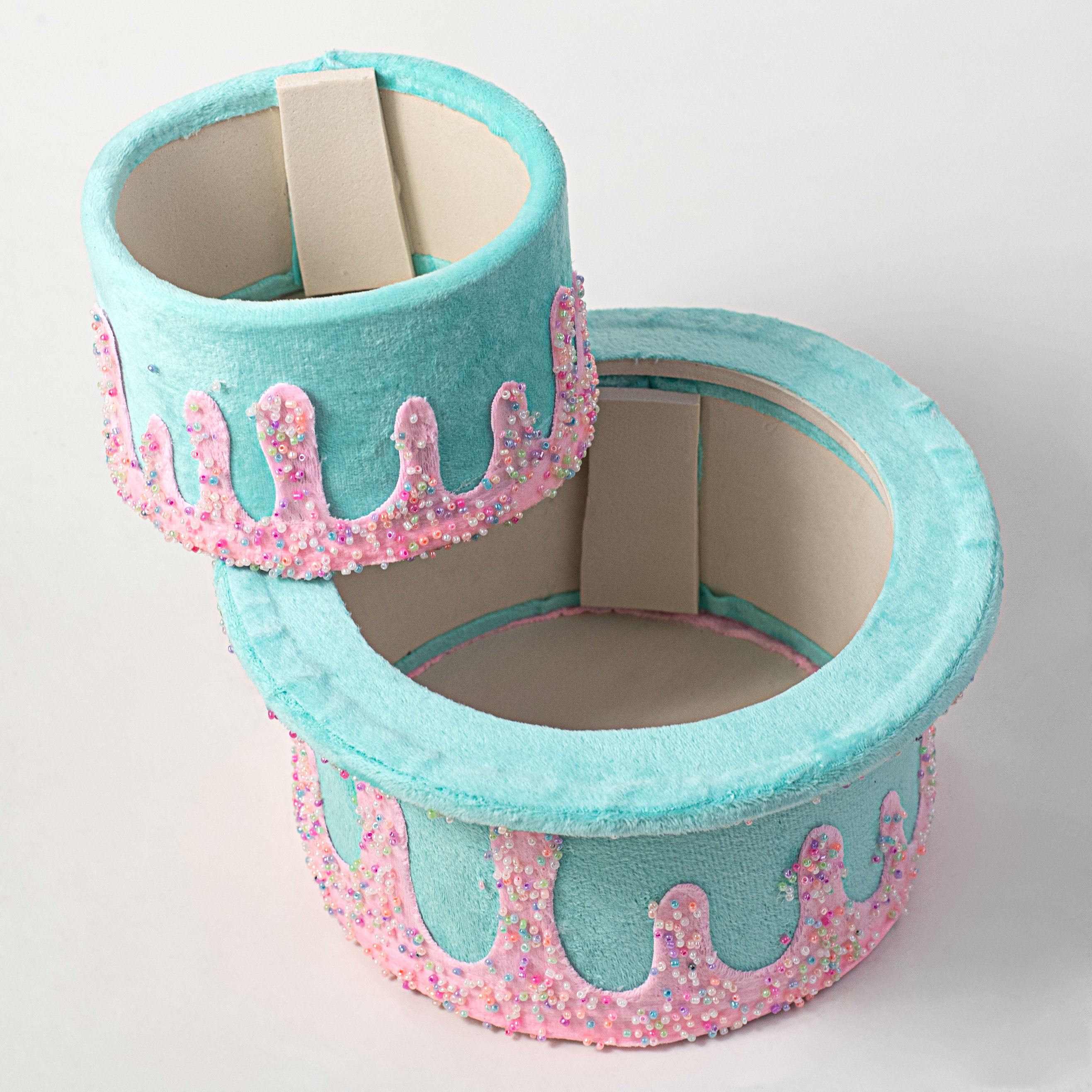 9" Two Tier Cake Decoration: Pink & Blue detail photo 5