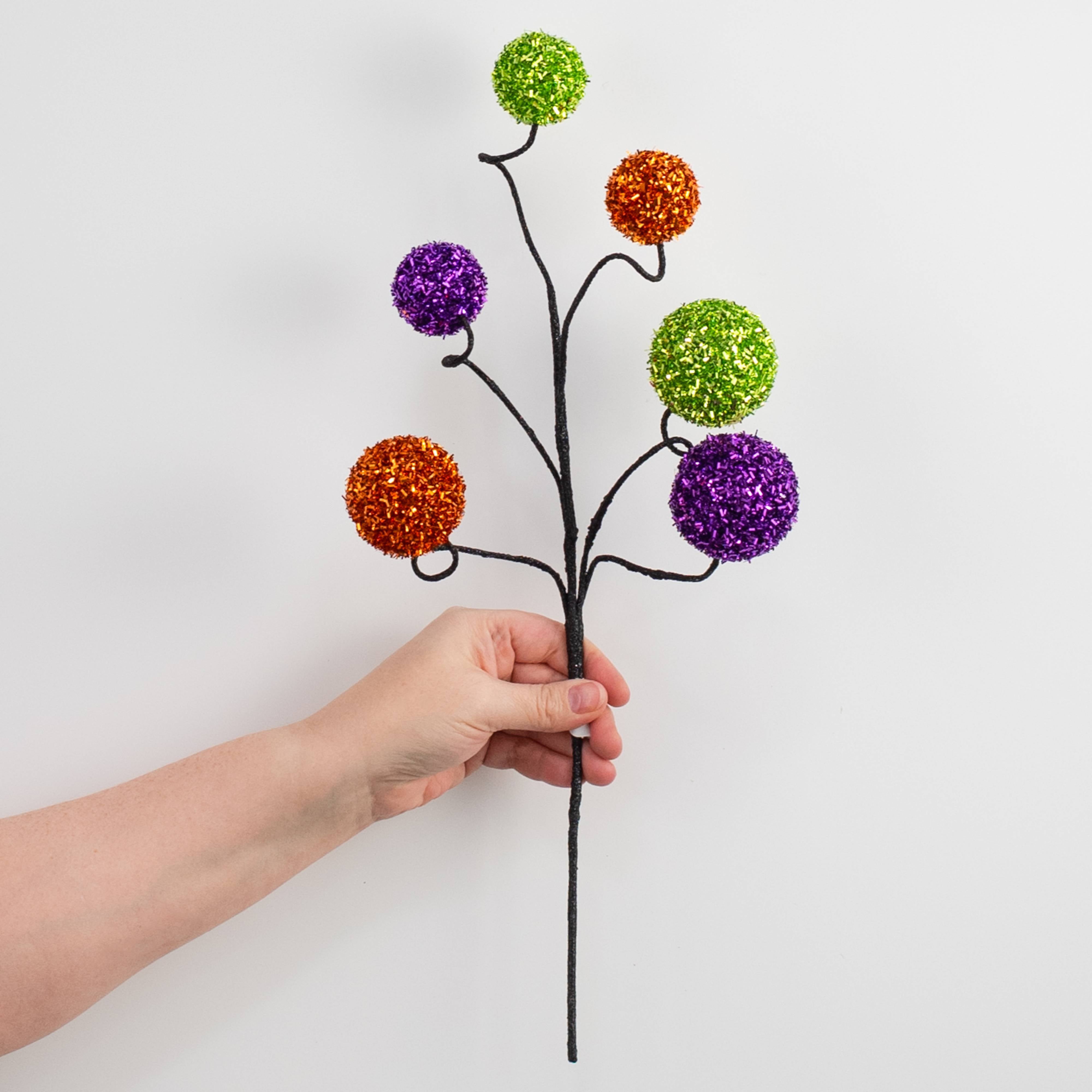 20" V-Cut Foil Ball Spray: Halloween detail photo 3
