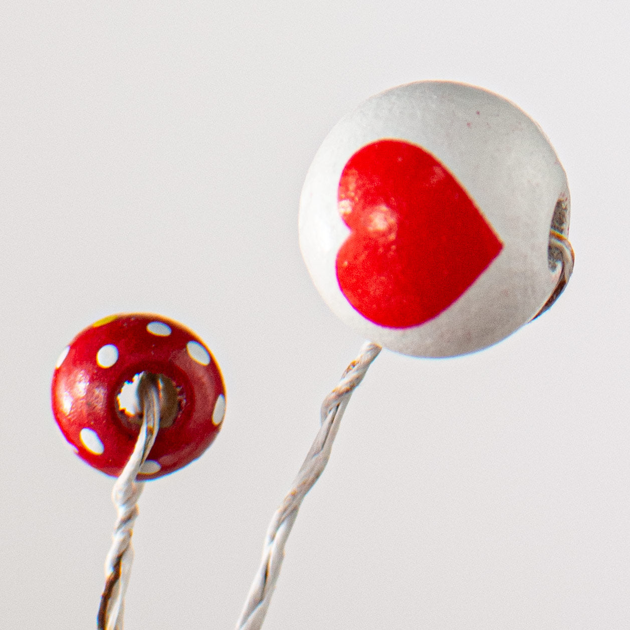 28" Valentine Wooden Bead Ball Spray Lifestyle Photo