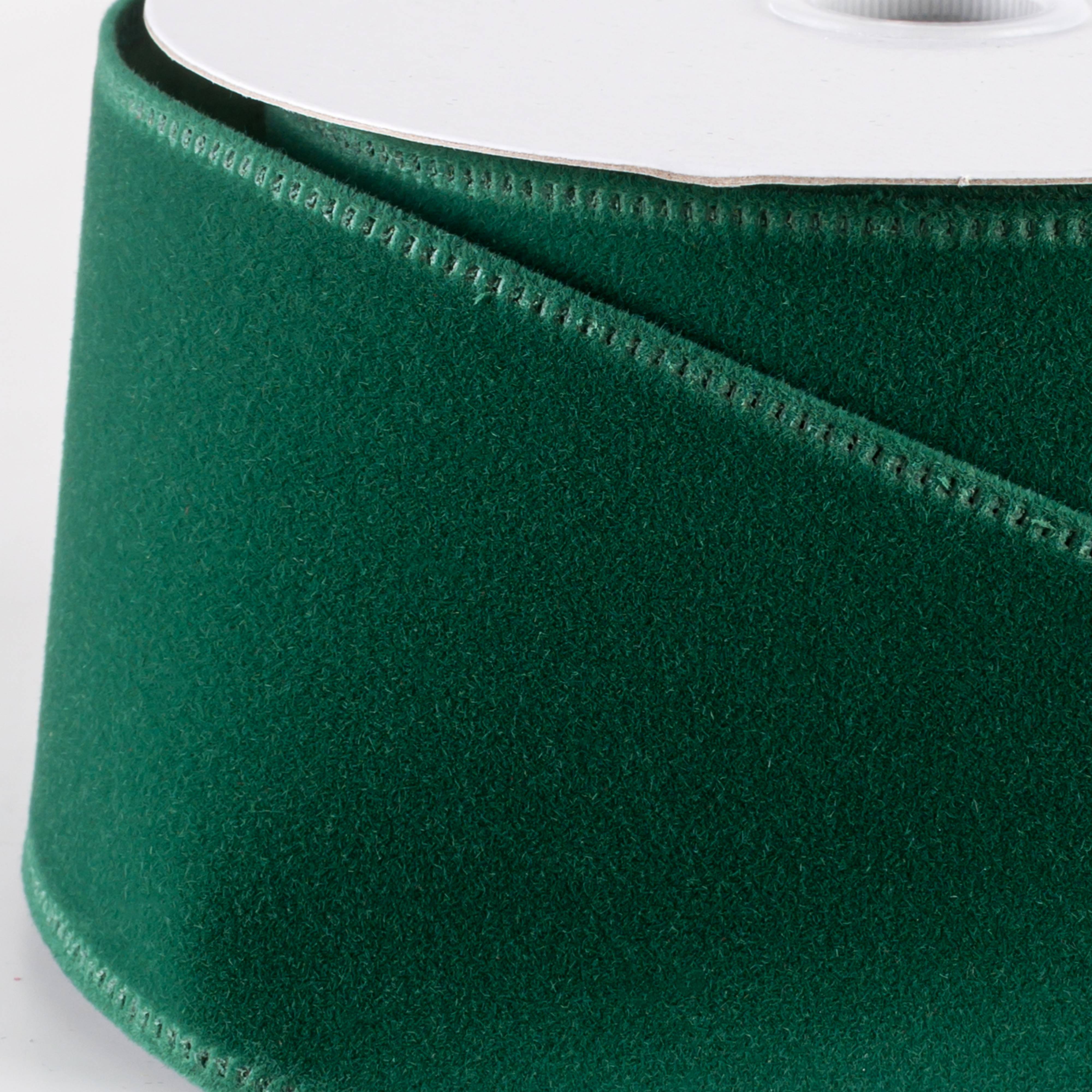 2.5" Value Velvet Ribbon: Emerald Green (10 Yards) detail photo 3