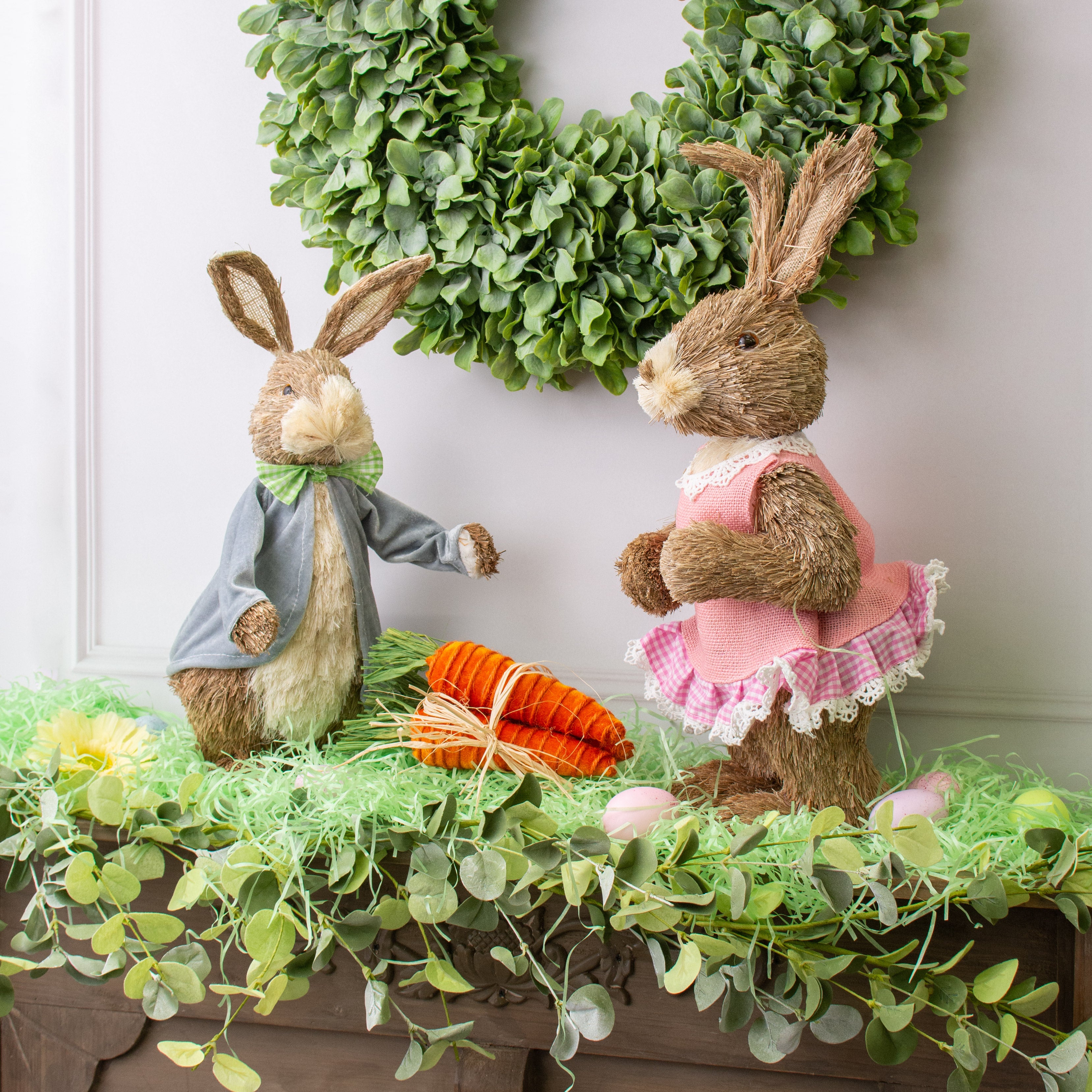 8" Velvet Carrot Bundle Lifestyle Photo