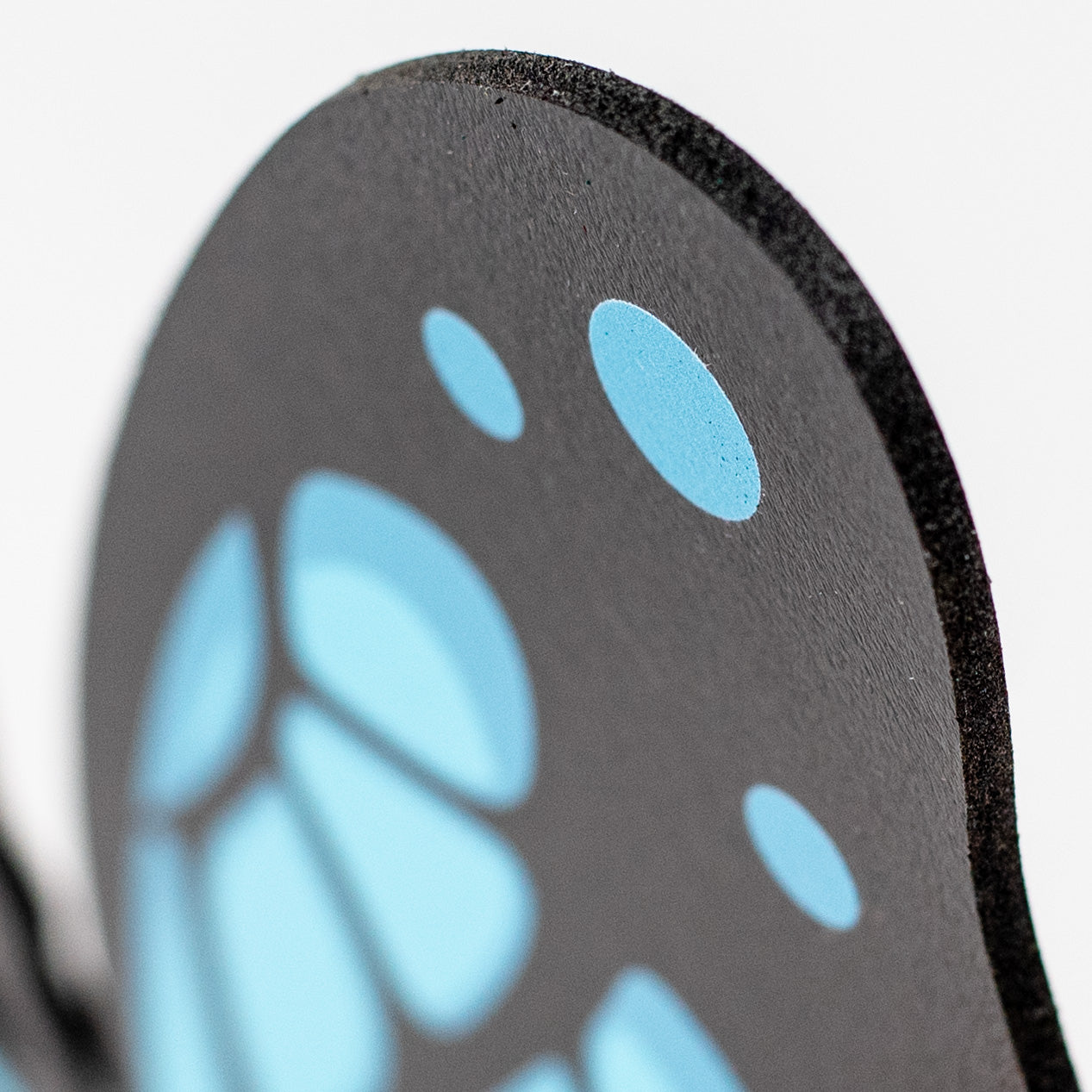 11" Waterproof Butterfly Accent: Blue detail photo 3