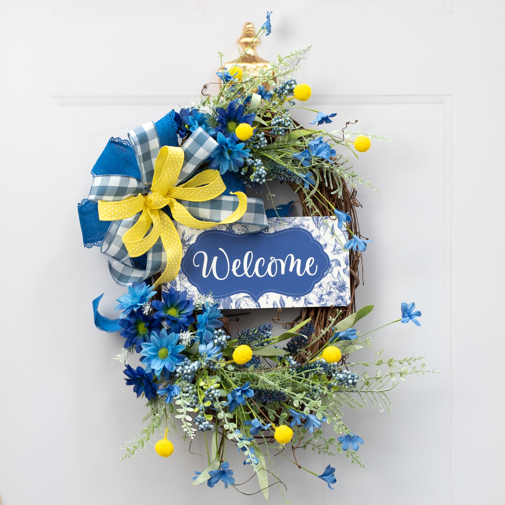 10.5" Waterproof Sign: Scalloped Welcome Blue Floral Chinoiserie Lifestyle Photo