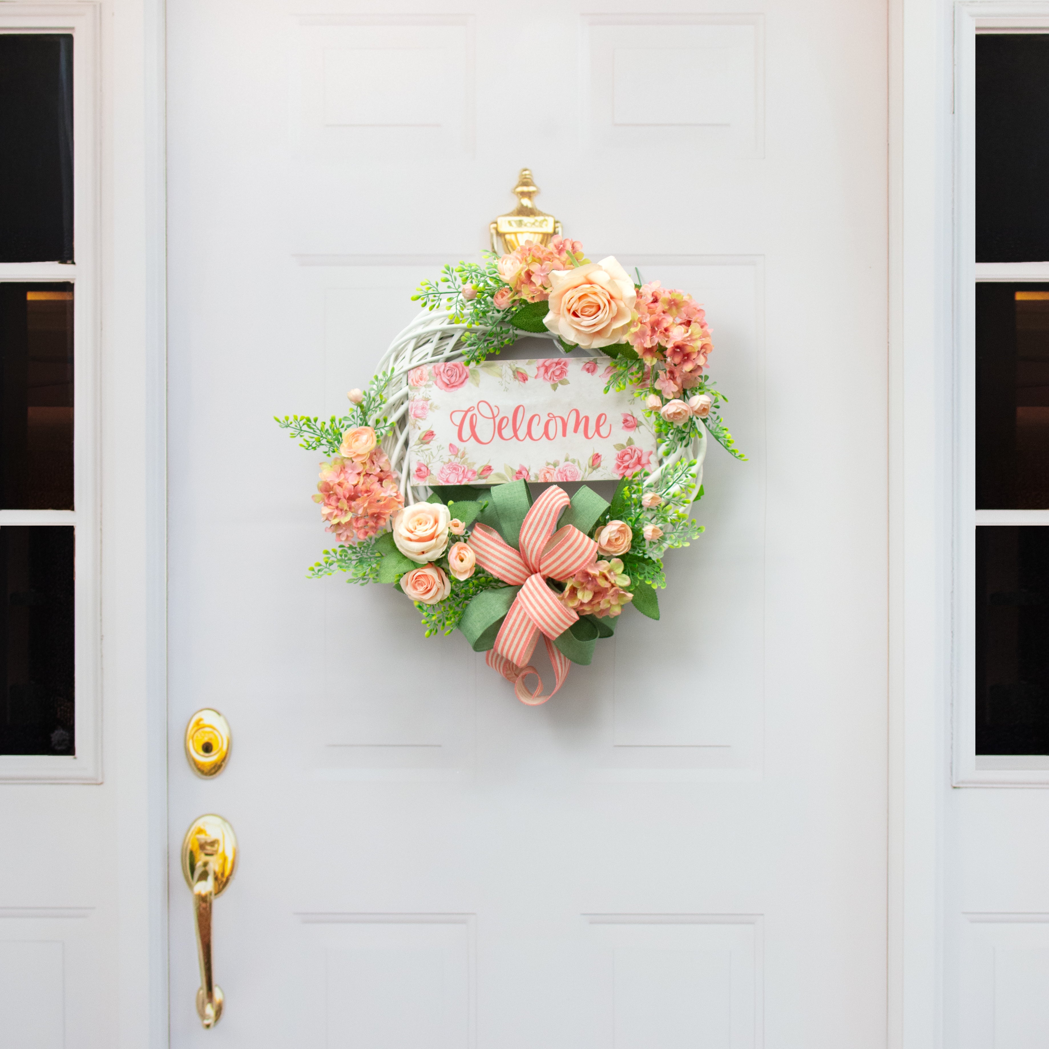 12" Waterproof Sign: Vintage Rose Welcome detail photo 4