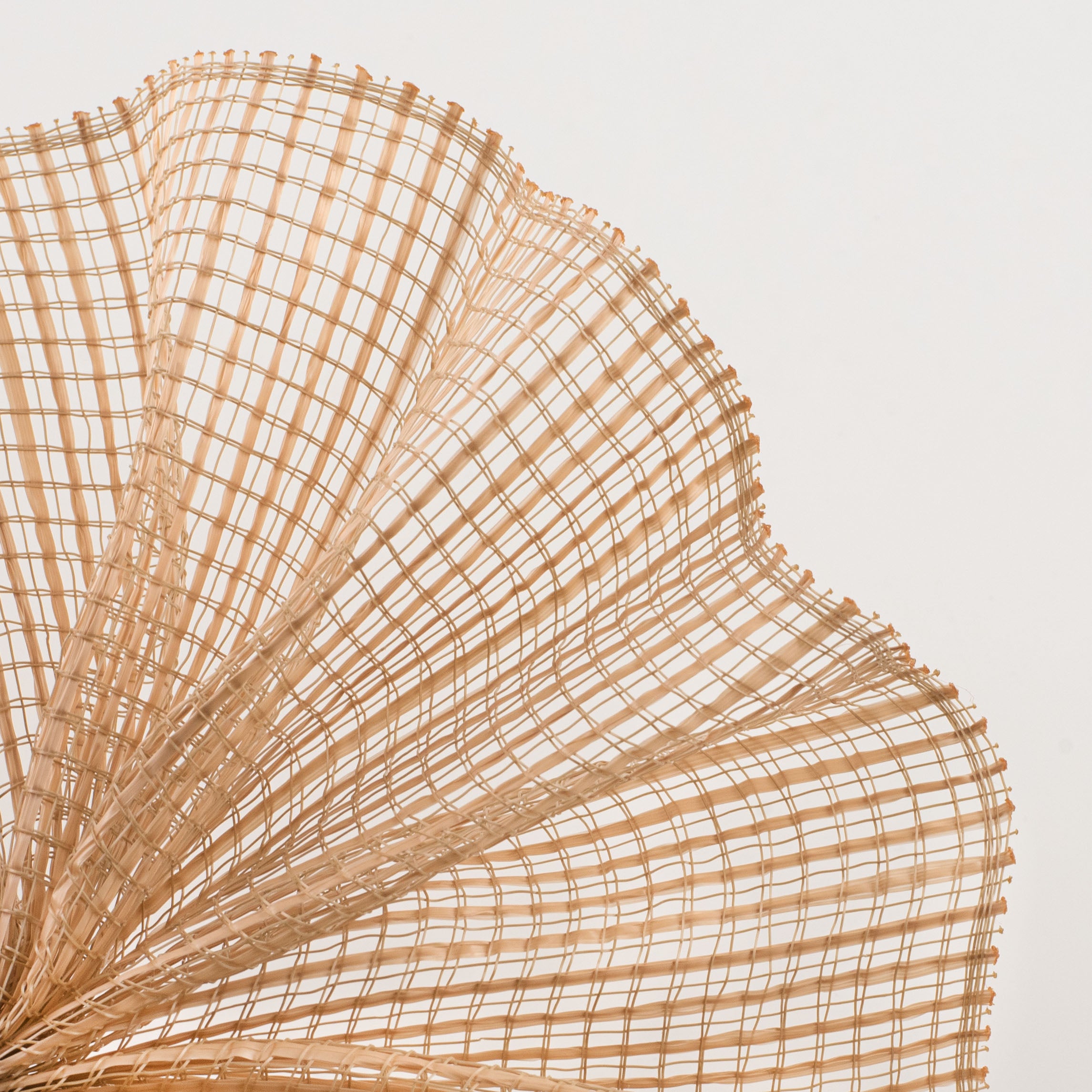 10" Wide Strip Mesh: Natural Lifestyle Photo