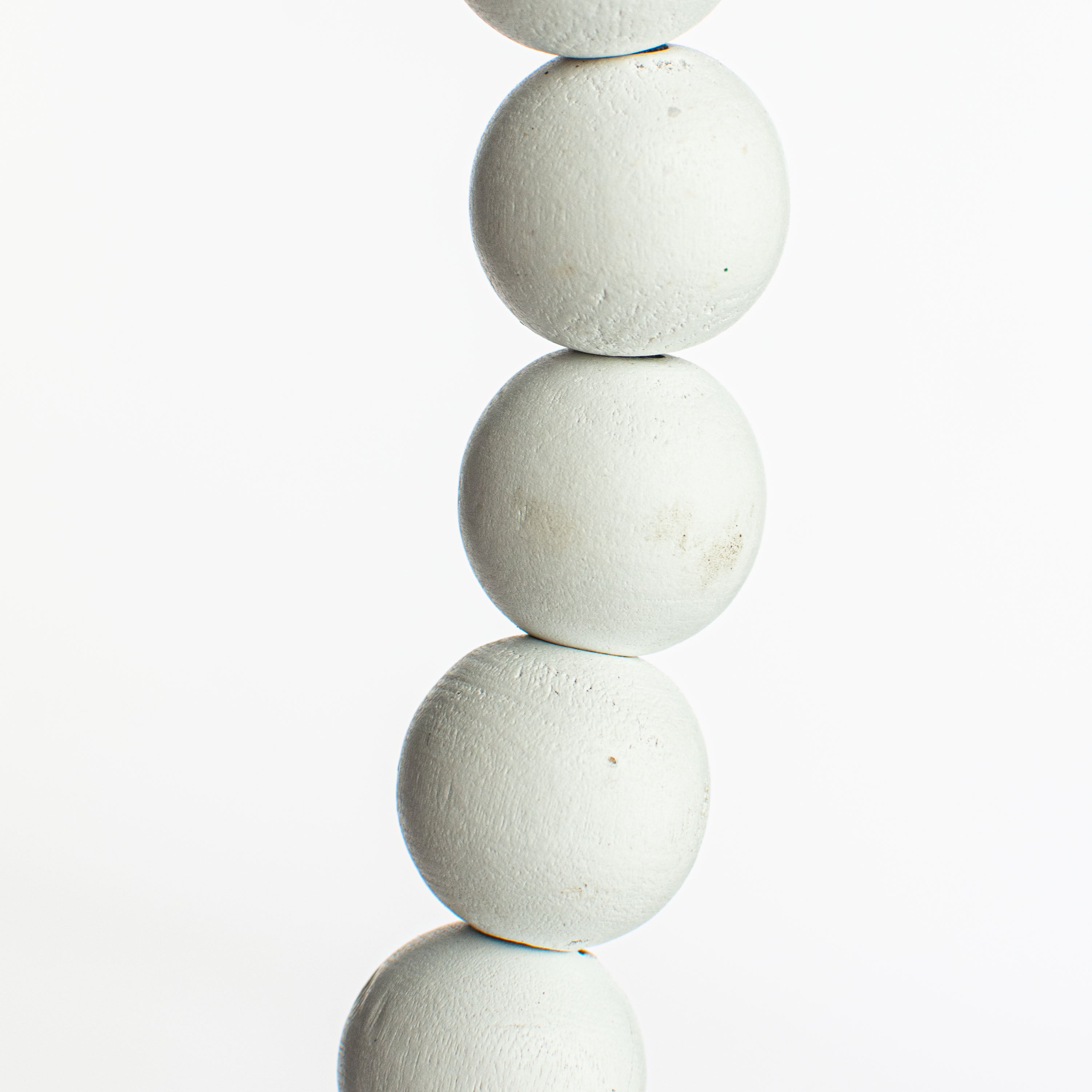 13" Wood Bead Wreath: Whitewash detail photo 3