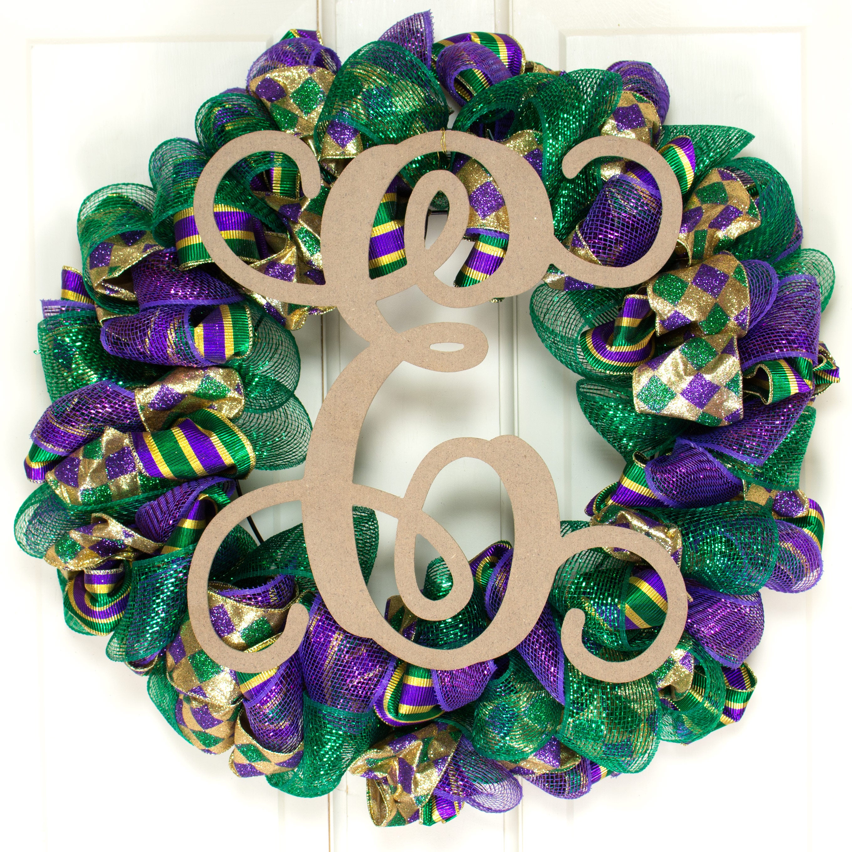 12" Wood Letter Vine Monogram: E detail photo 3