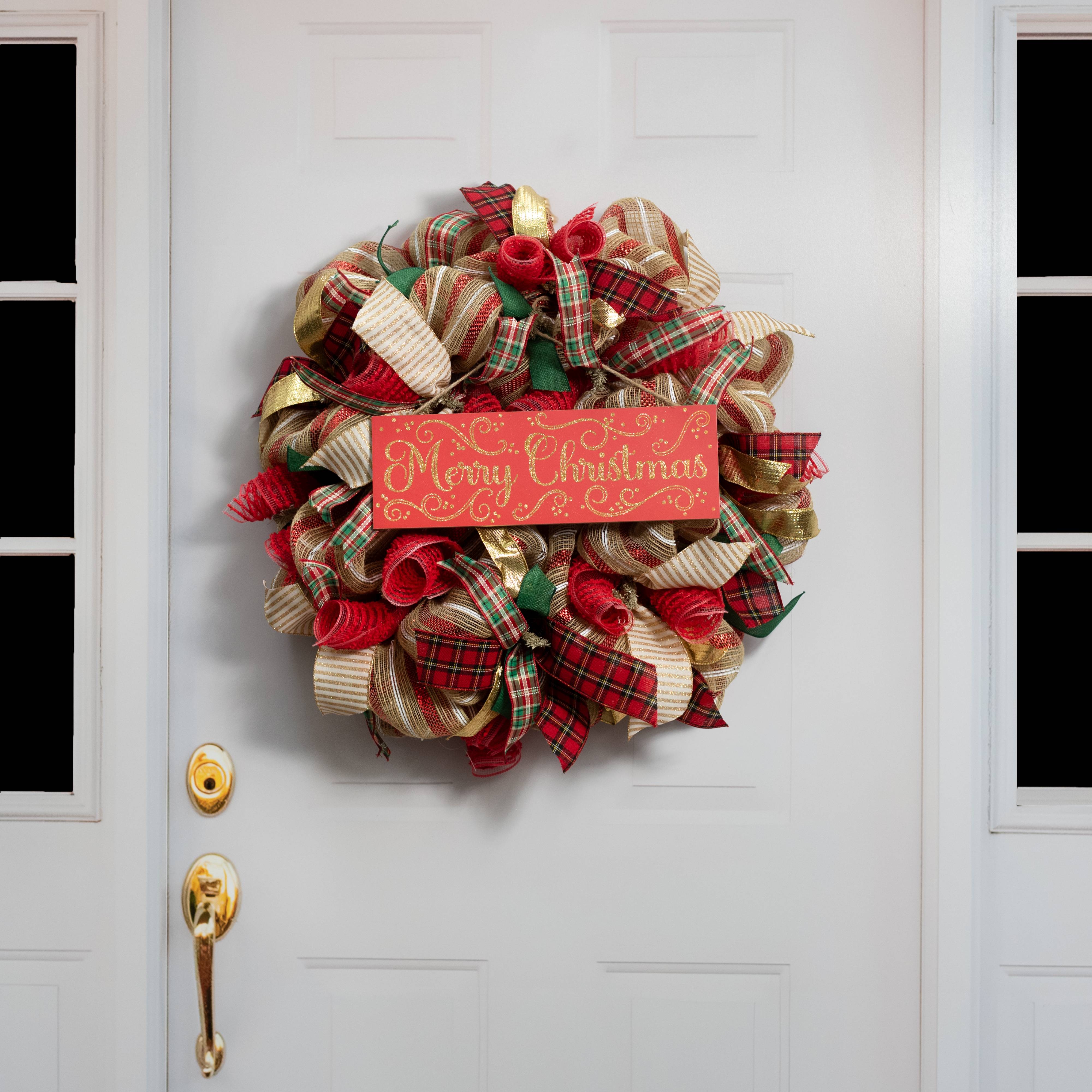 15" Wooden Sign: Merry Christmas Glitter Swirls - Red & Gold detail photo 4