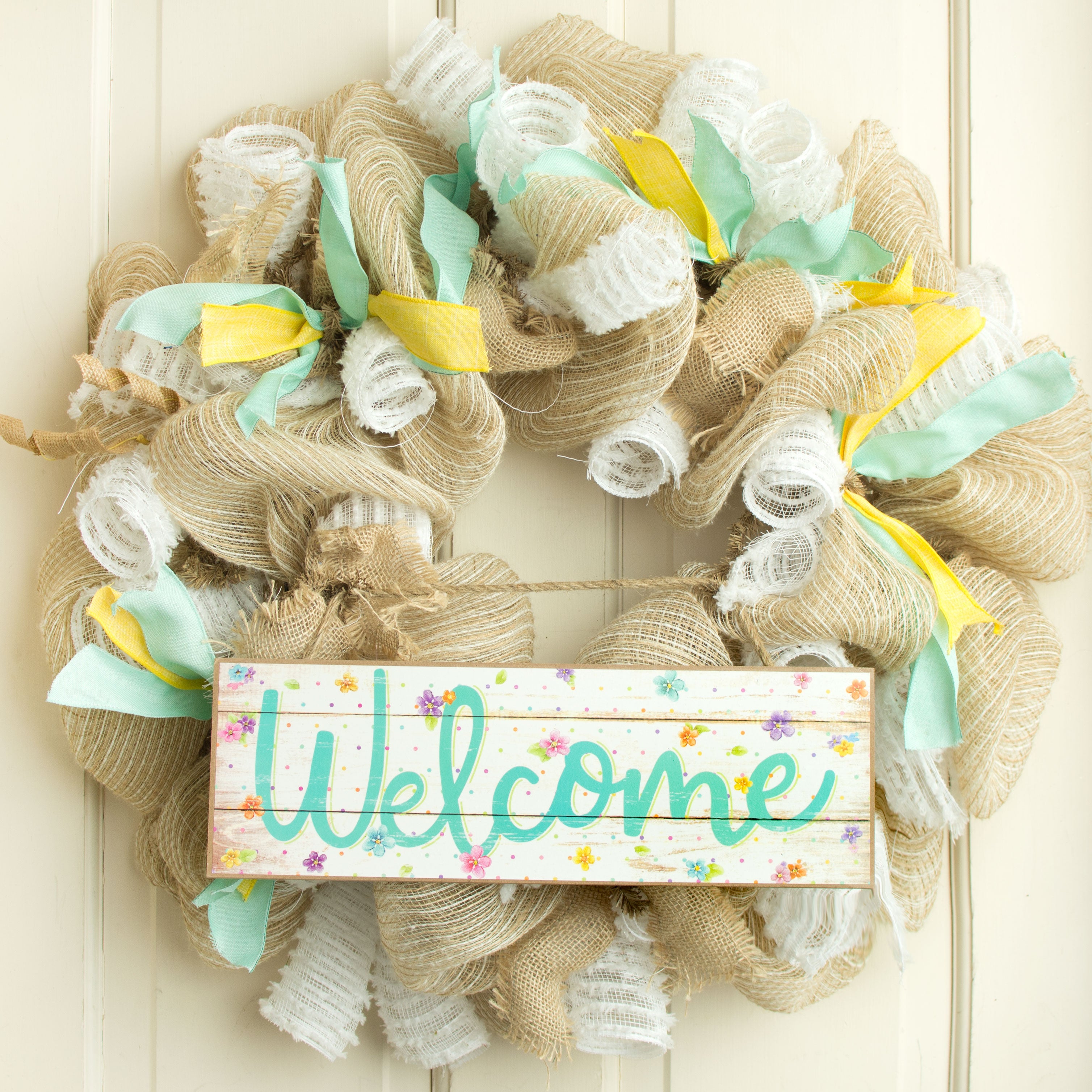 15" Wooden Sign: Welcome Flower Dots Lifestyle Photo