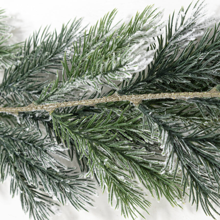 6' Flocked Spruce Garland