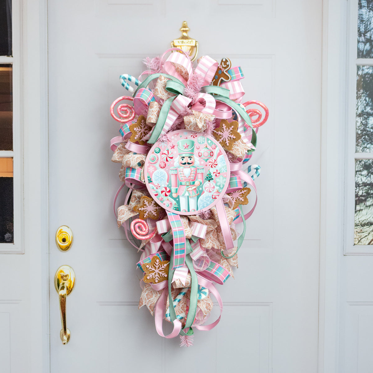 10.5" Round Waterproof Accent: Pastel Pink and Mint Nutcracker detail photo 3