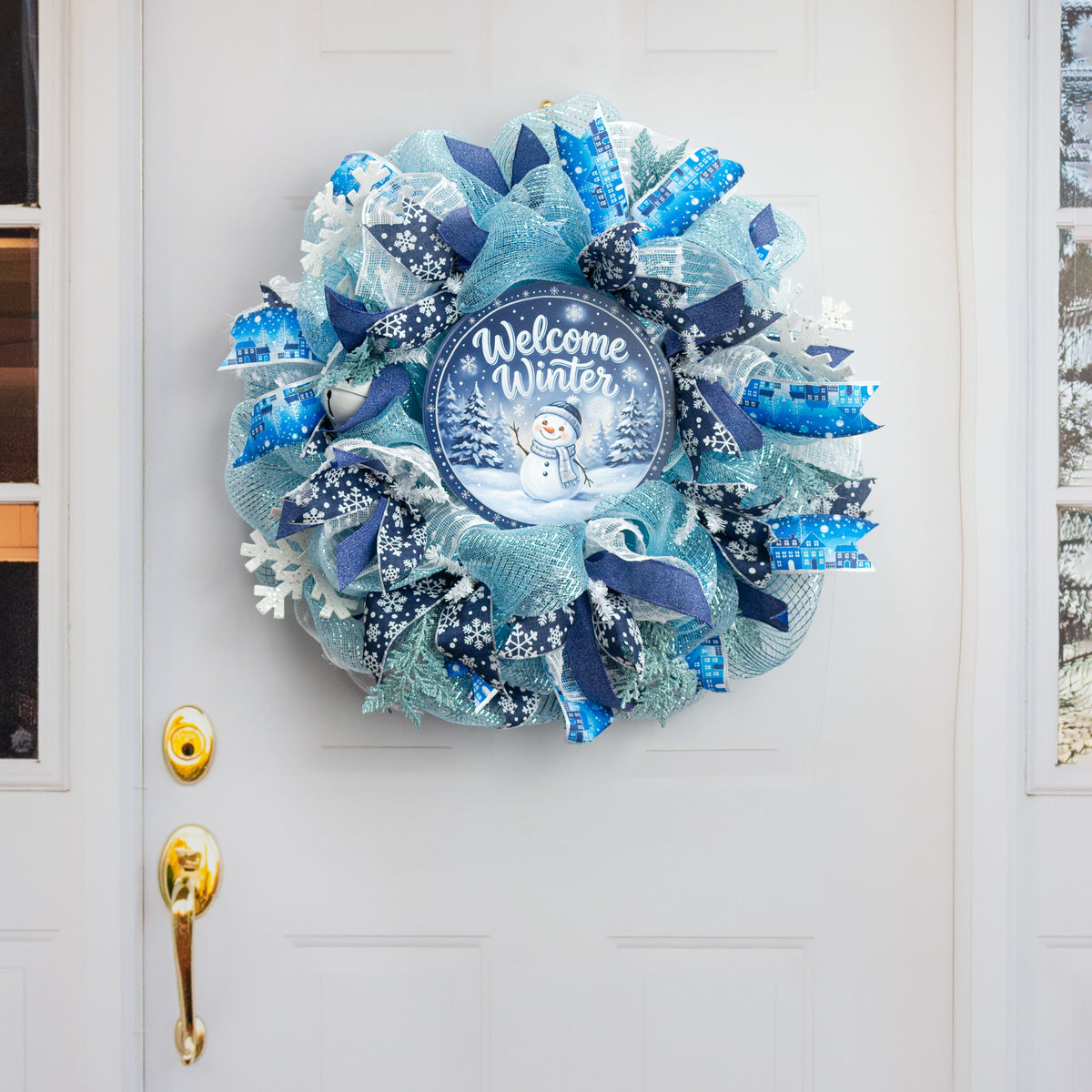 10.5" Round Waterproof Sign: Smiling Snowman Winter Welcome detail photo 4