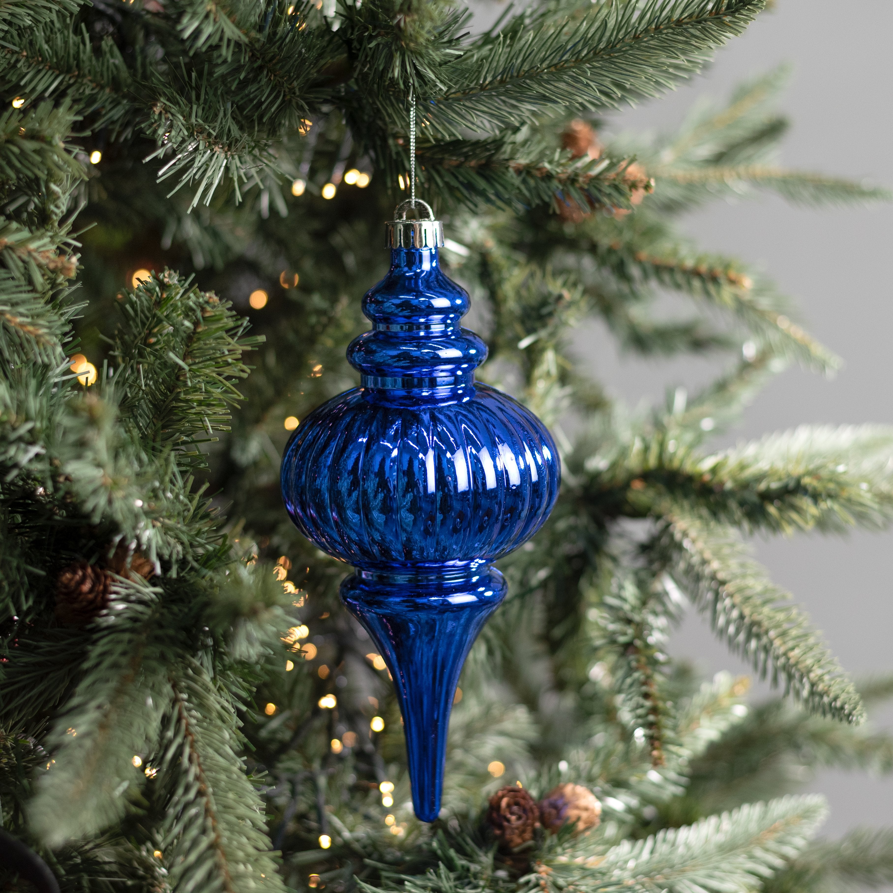 10" Finial Ornament: Metallic Blue Lifestyle Photo