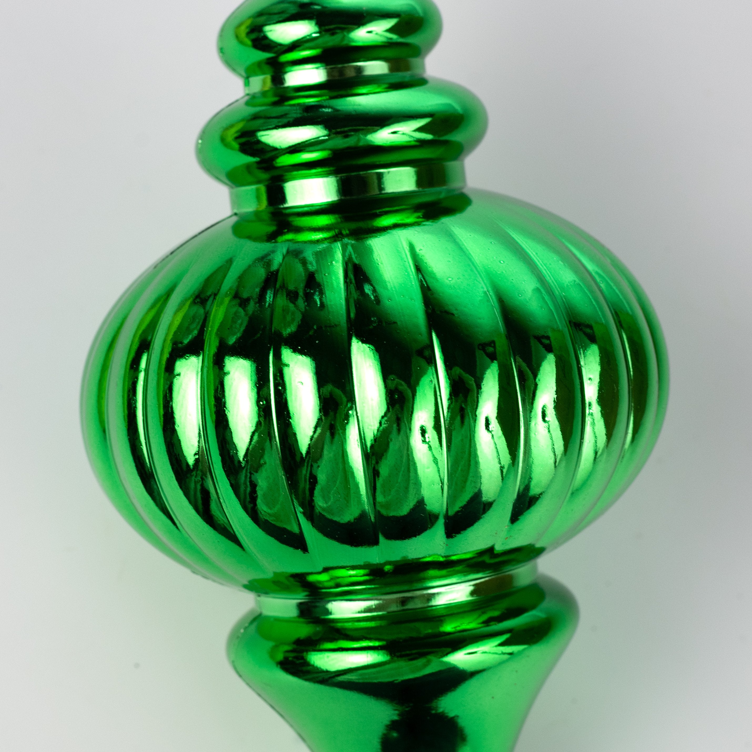 10" Finial Ornament: Metallic Green detail photo 3