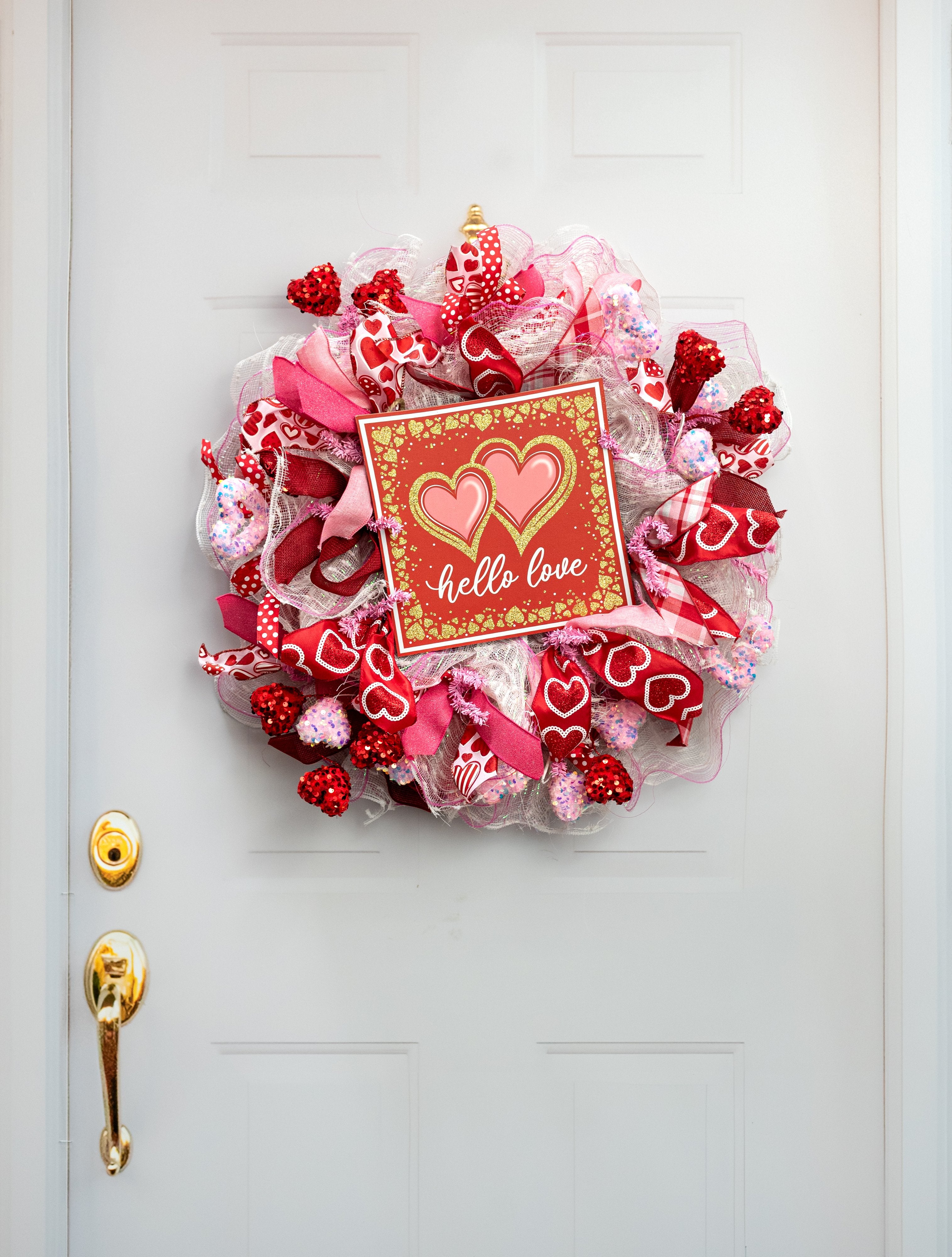 10" Square Wooden Sign: Glittered Hello Love Golden Hearts detail photo 4