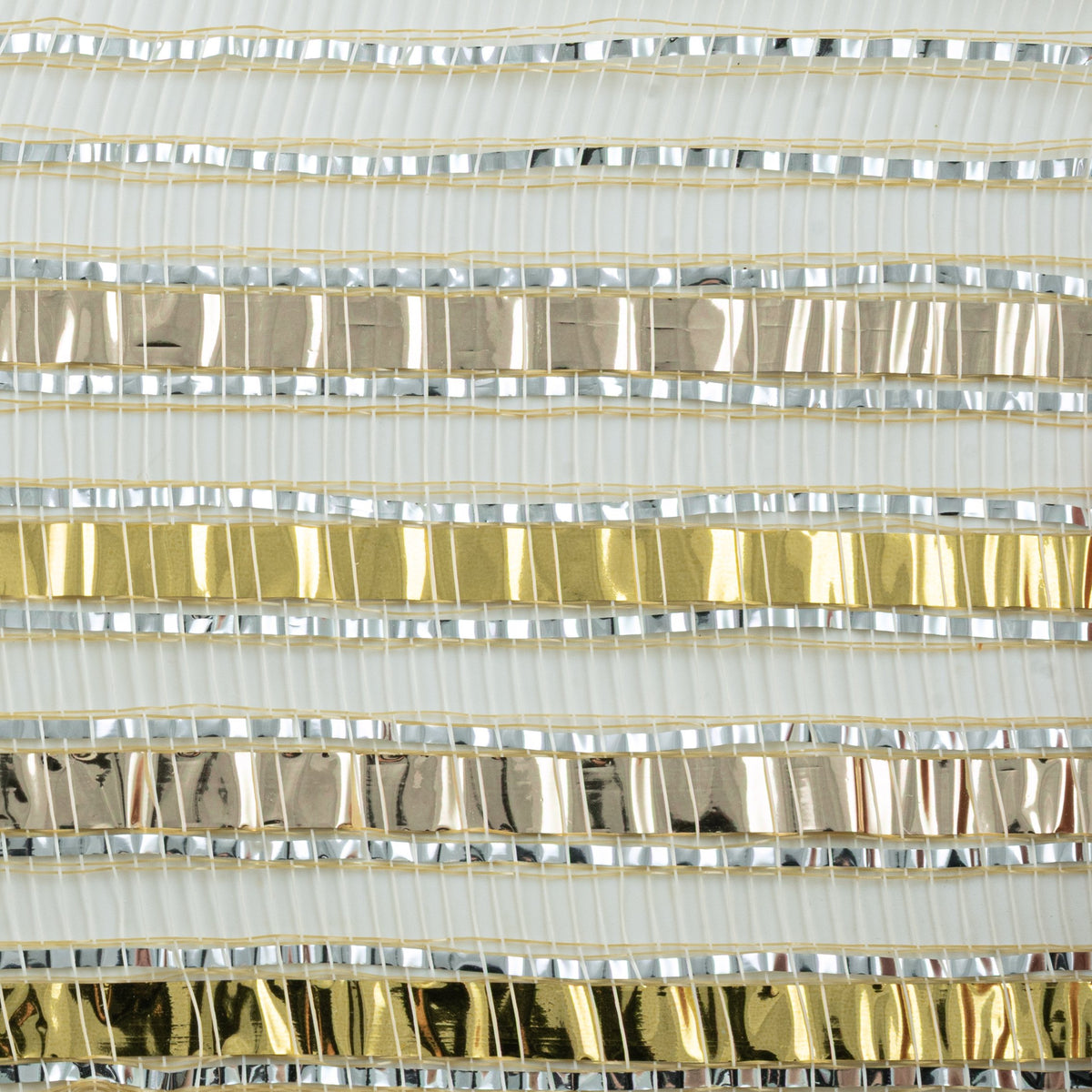 10" Wide Metallic OmbrÃ© Mesh: Ivory, Gold & Silver detail photo 3