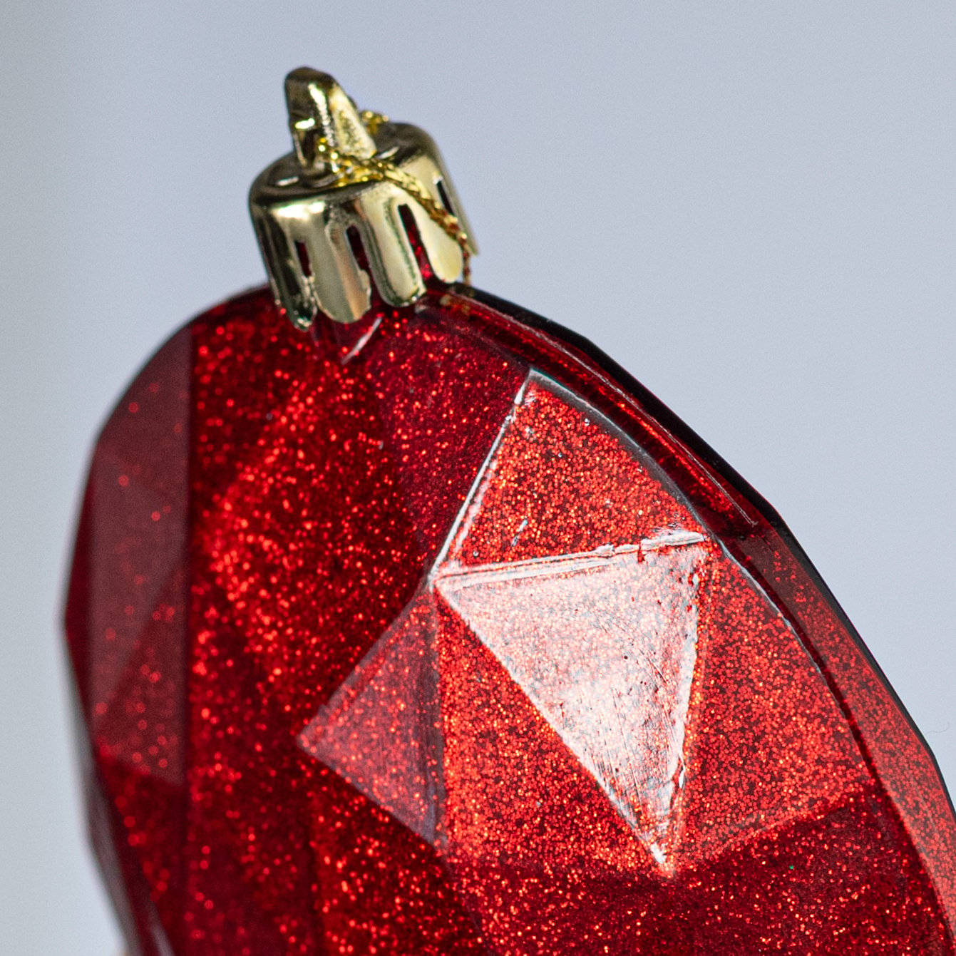 100mm Faceted Flat Round Gem Ornament: Glitter Inside Red detail photo 3