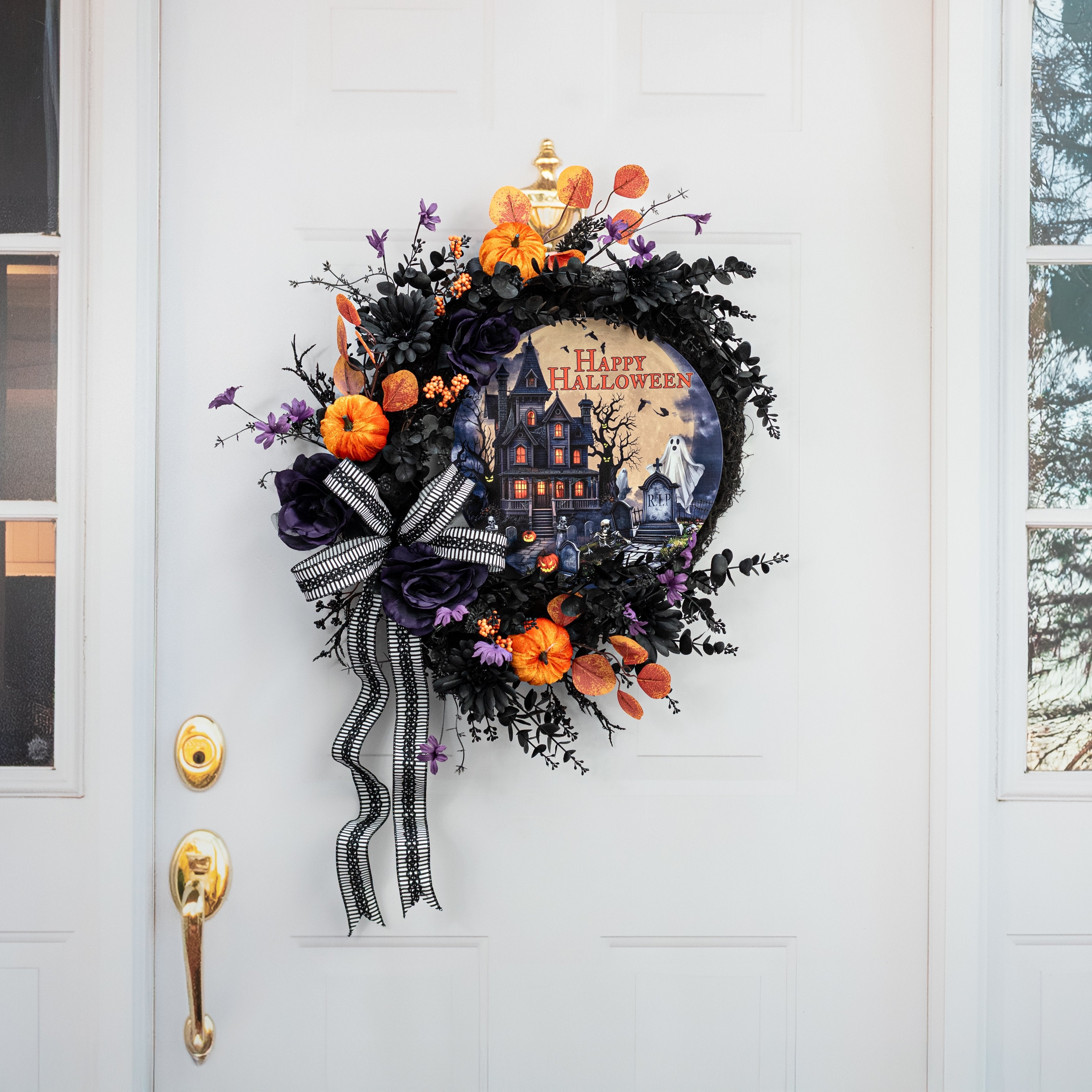 12" Round Metal Sign: Happy Halloween Haunted House detail photo 4