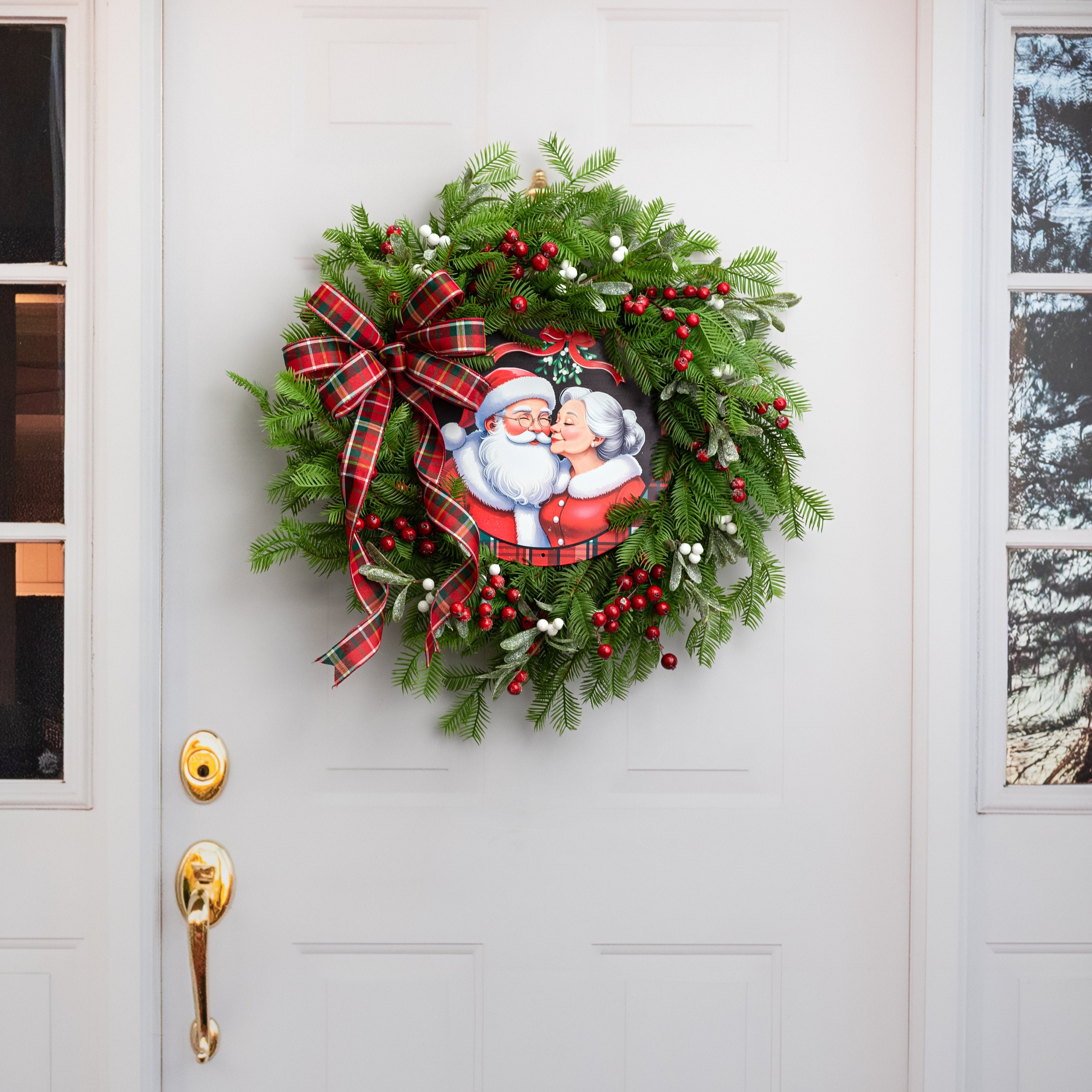 12" Round Metal Sign: Mr & Mrs Santa Clause detail photo 4