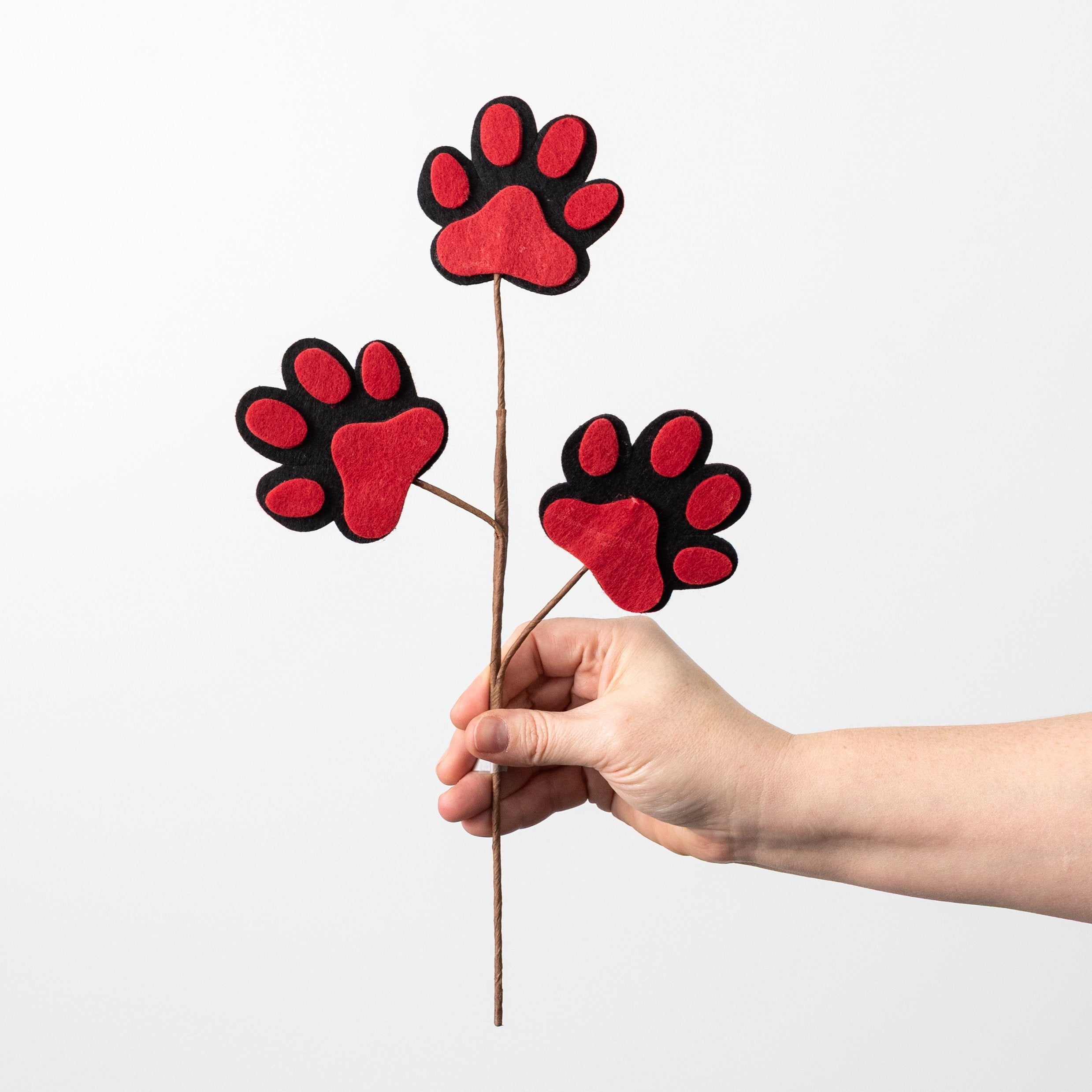 13" Felt Paw Prints Spray: Black & Red detail photo 3