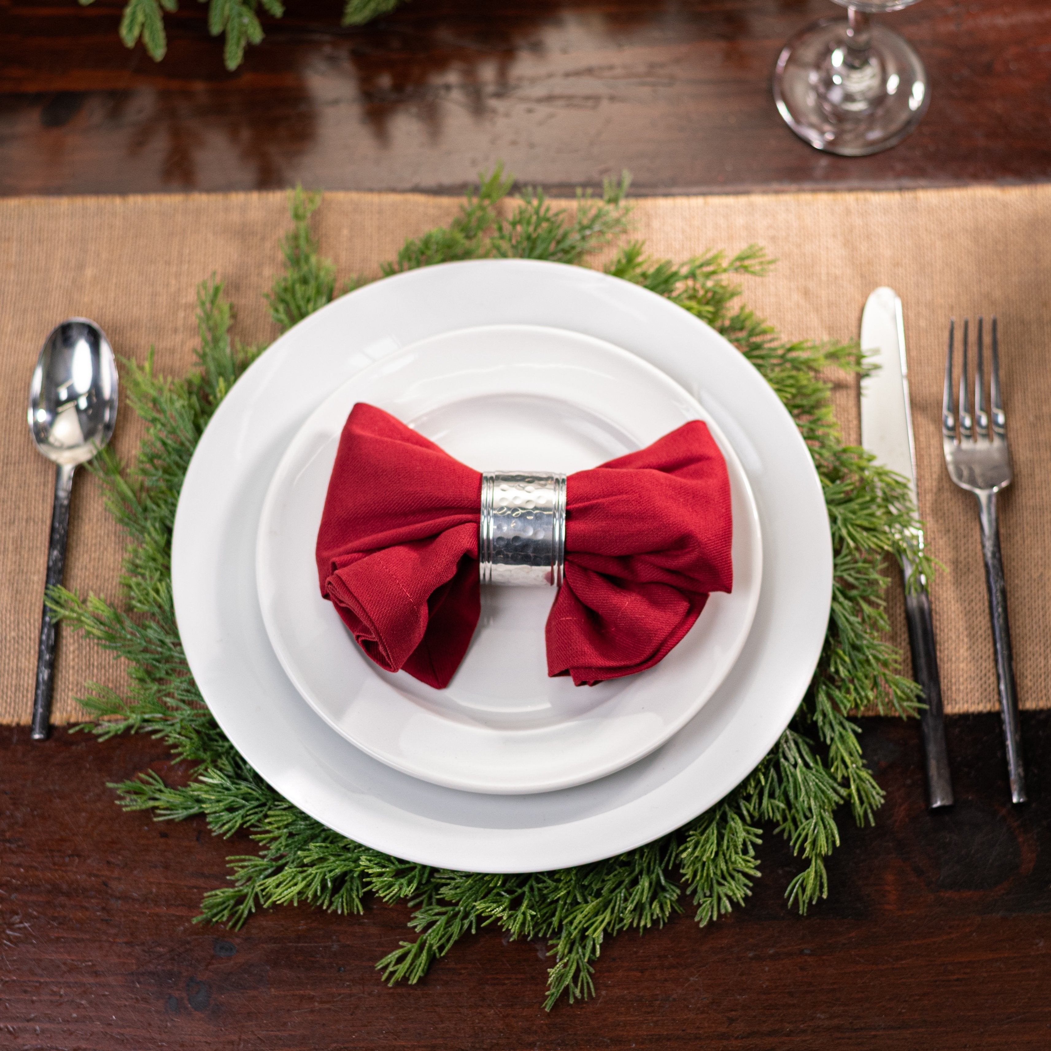 14" Soft Touch Cedar Plate Charger Wreath: Evergreen detail photo 3