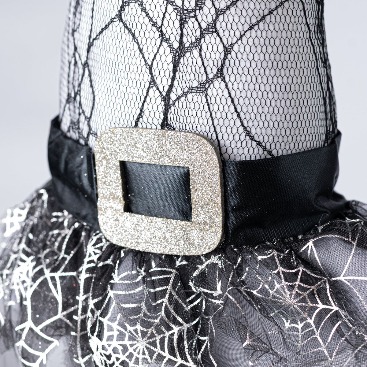 14" Spider Web Witch Hat Decor: White detail photo 4