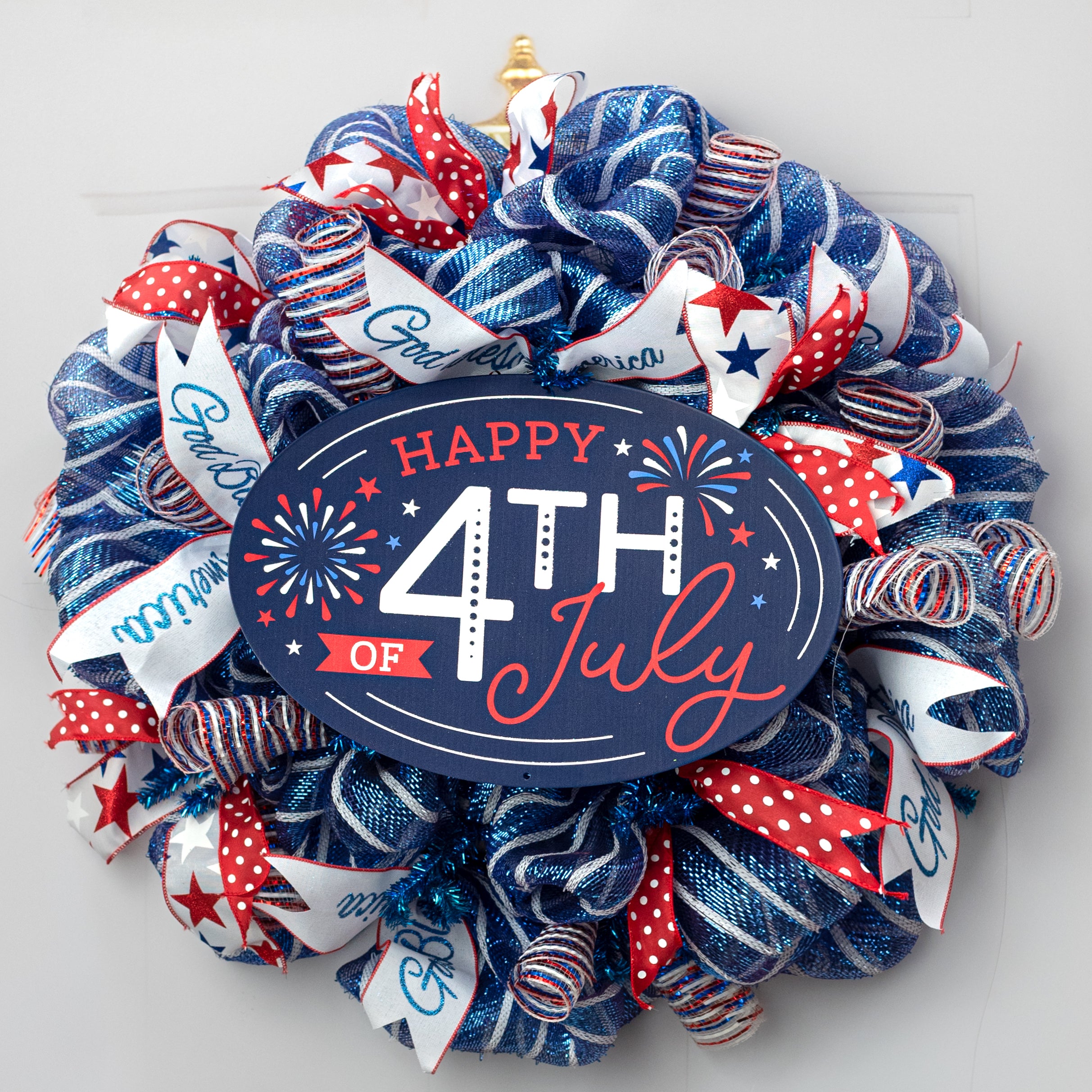 15" Oval Metal Sign: Glittered 4th of July Lifestyle Photo