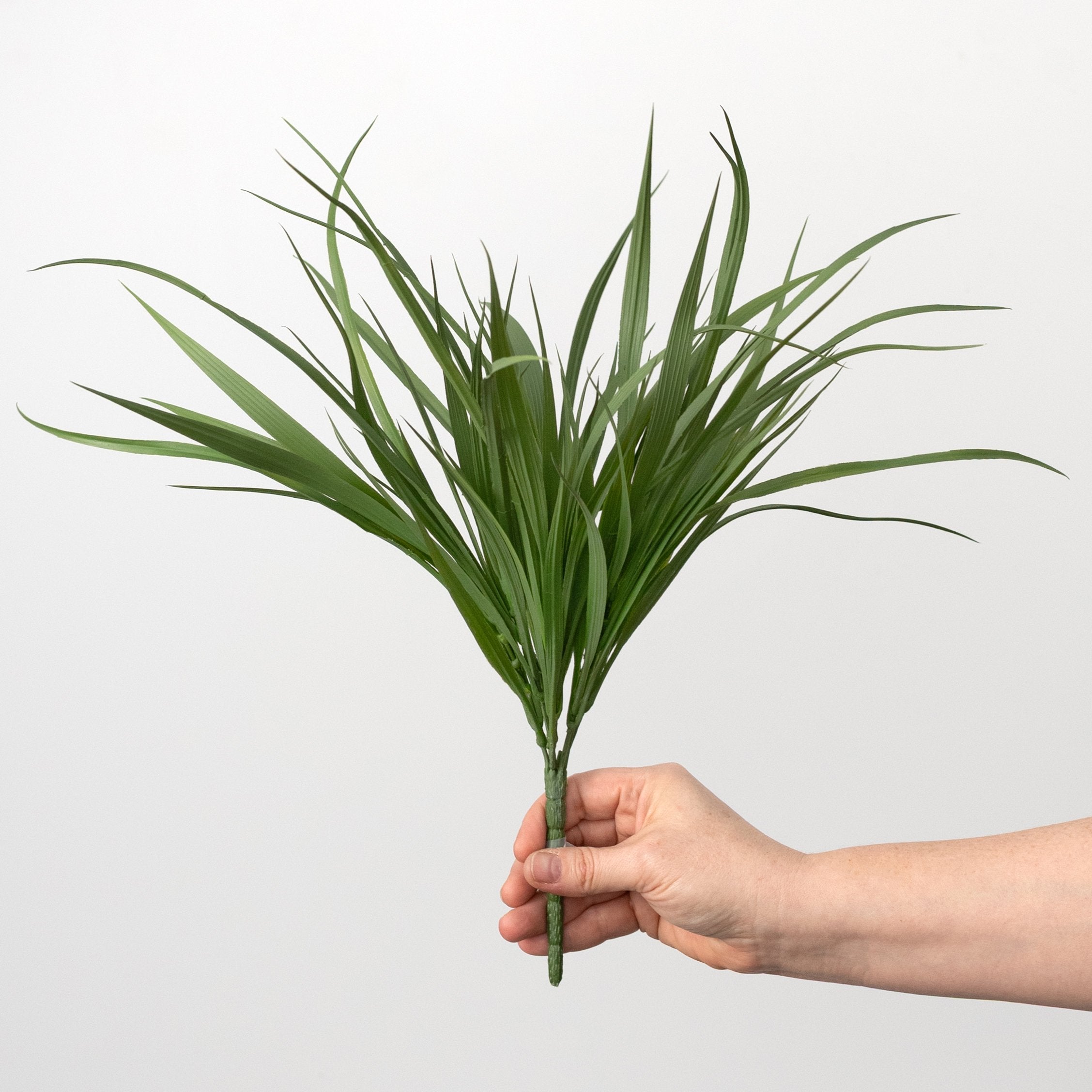 16" Wide-Grass Bush: Two-Tone Green detail photo 3