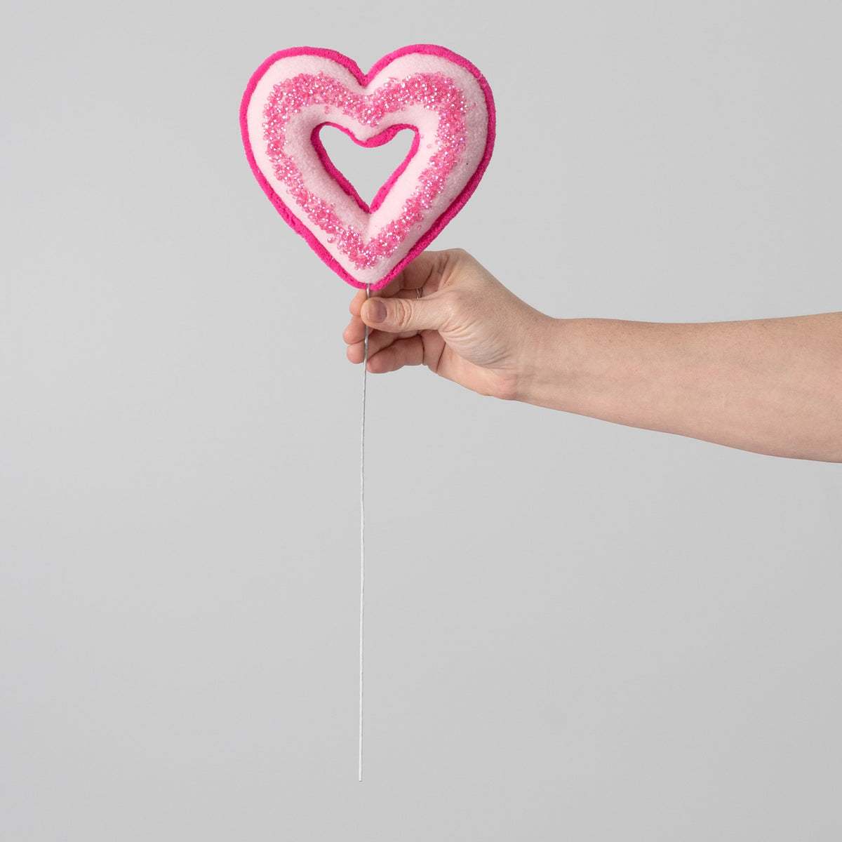 6" x 18" Glitter Heart Donut Pick: Pink detail photo 3