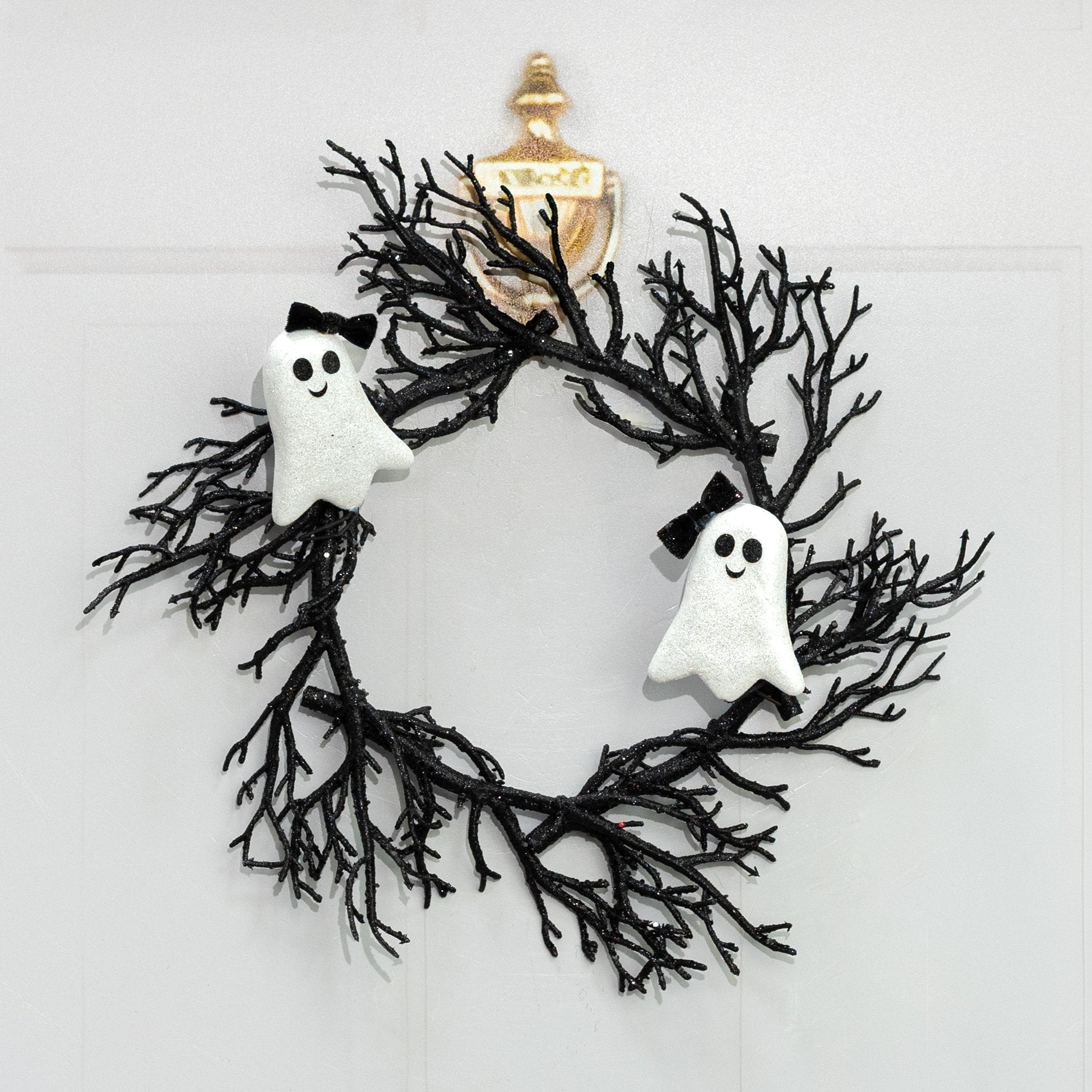 18" Glittered Black Twig Wreath Lifestyle Photo