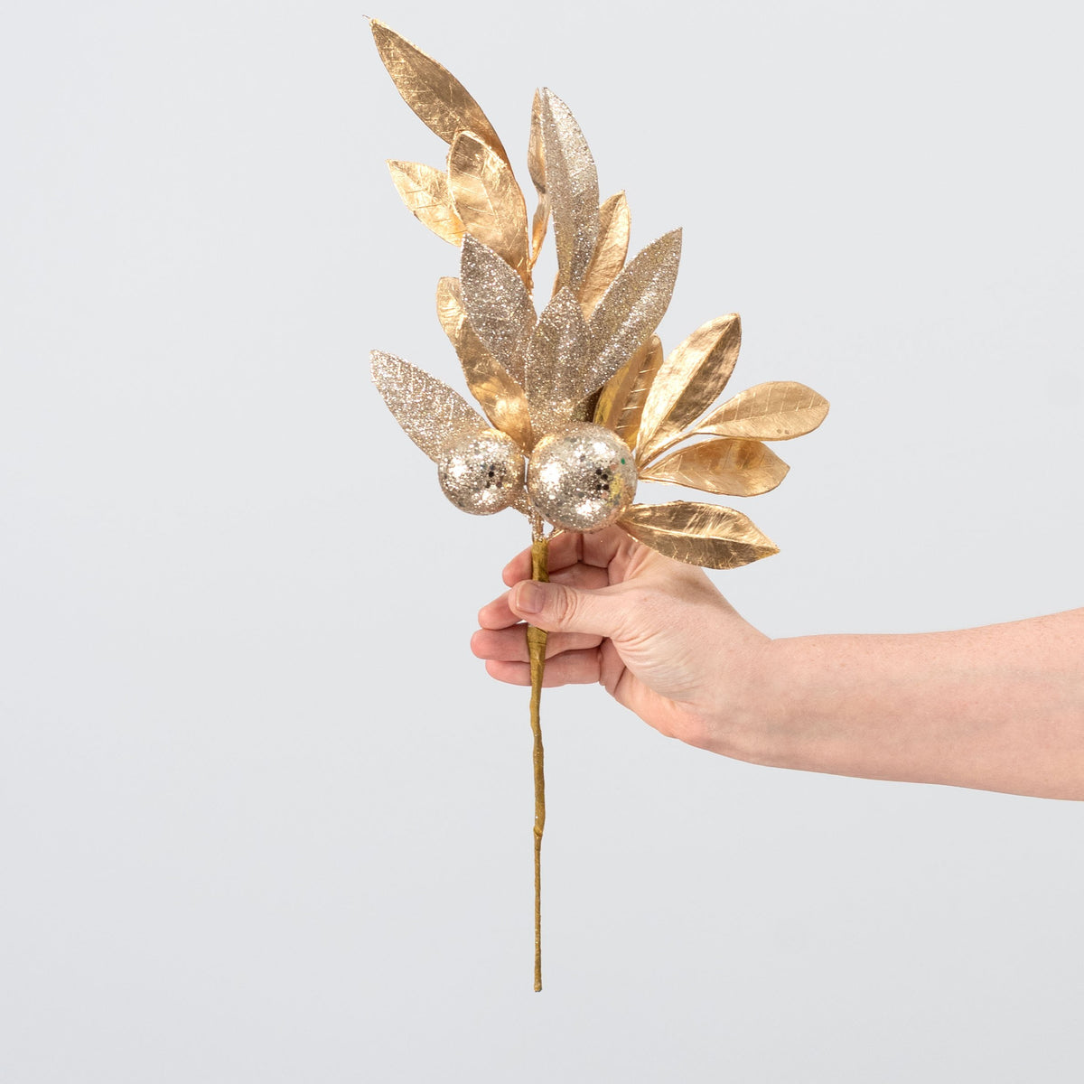 18" Laurel Leaves Ball Pick: Champagne Gold detail photo 3