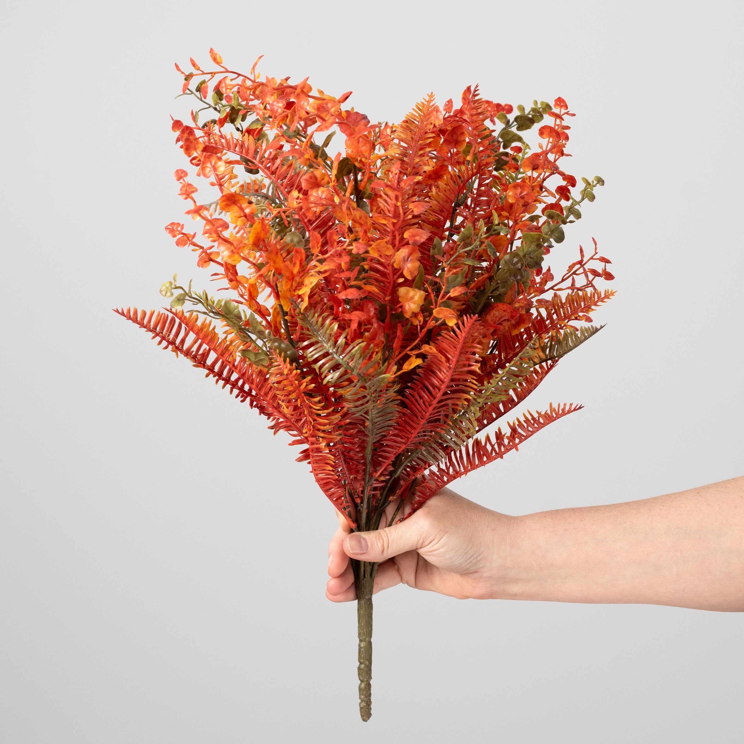 20" Mixed Plastic Leaves Bush: Fall detail photo 3