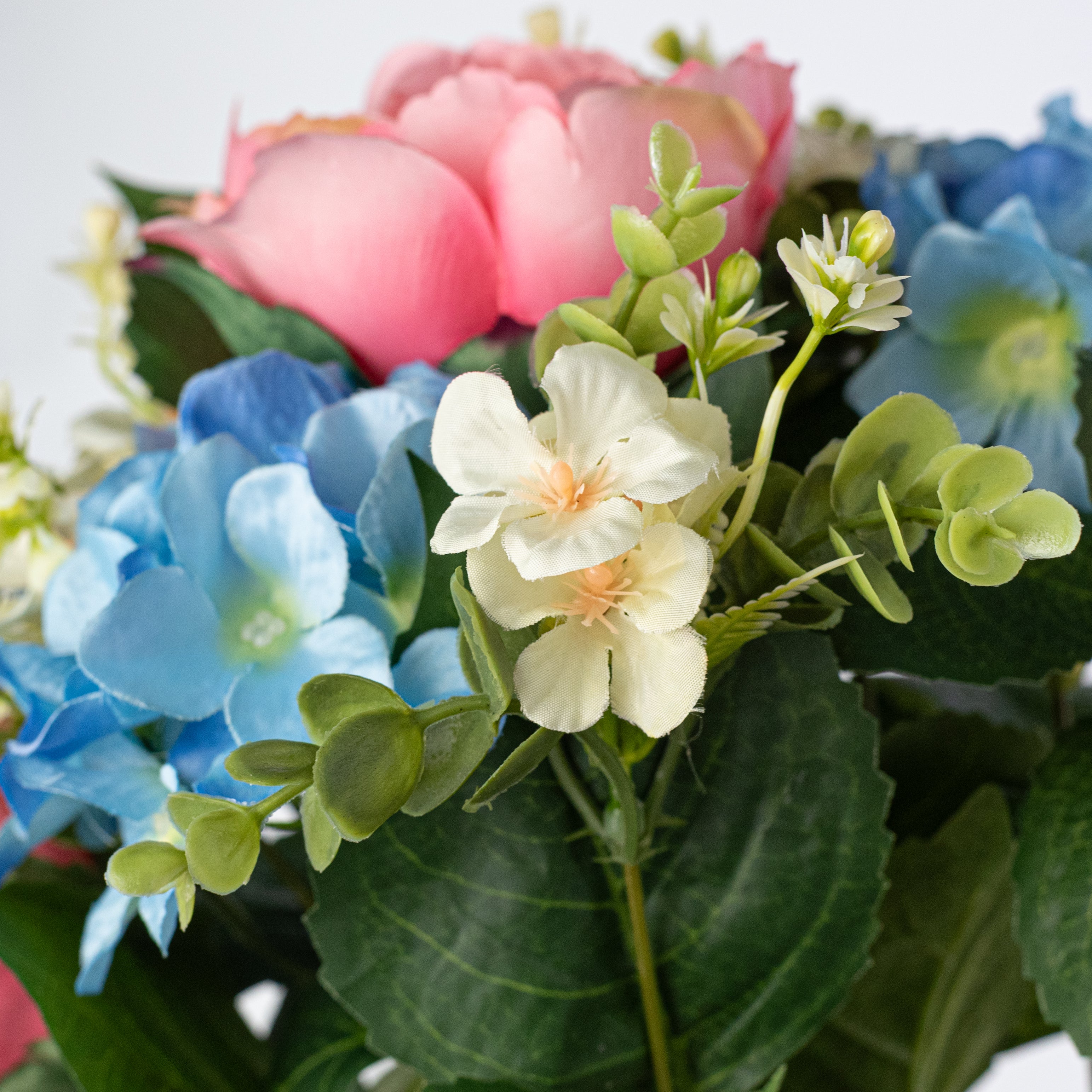 20" Peony & Hydrangea Bush: Pink & Blue (12 Stem) detail photo 5