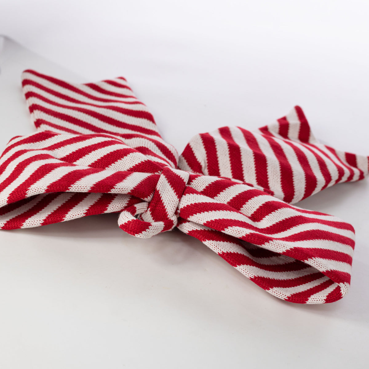21" x 17" Red & White Peppermint Stripe Knit Bow Decoration detail photo 4