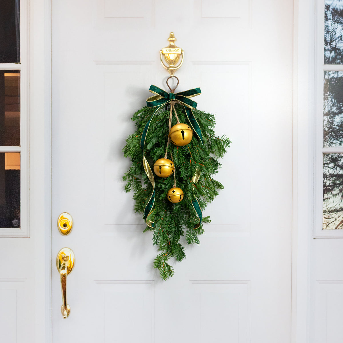 21" Hanging Jingle Bell Cluster Ornament: Antique Shiny Gold Lifestyle Photo