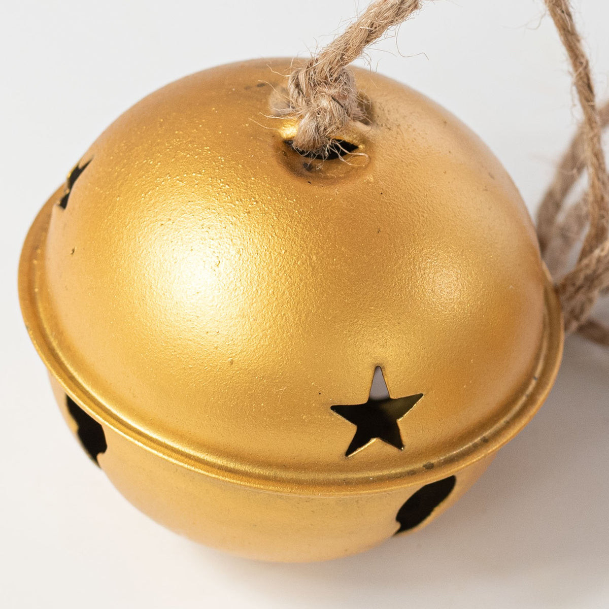 21" Hanging Jingle Bell Cluster Ornament: Antique Shiny Gold detail photo 4