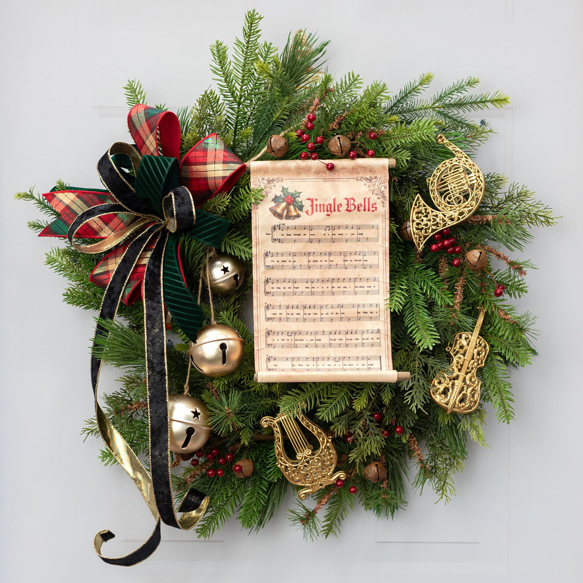 21" Hanging Jingle Bell Cluster Ornament: Champagne Gold Lifestyle Photo