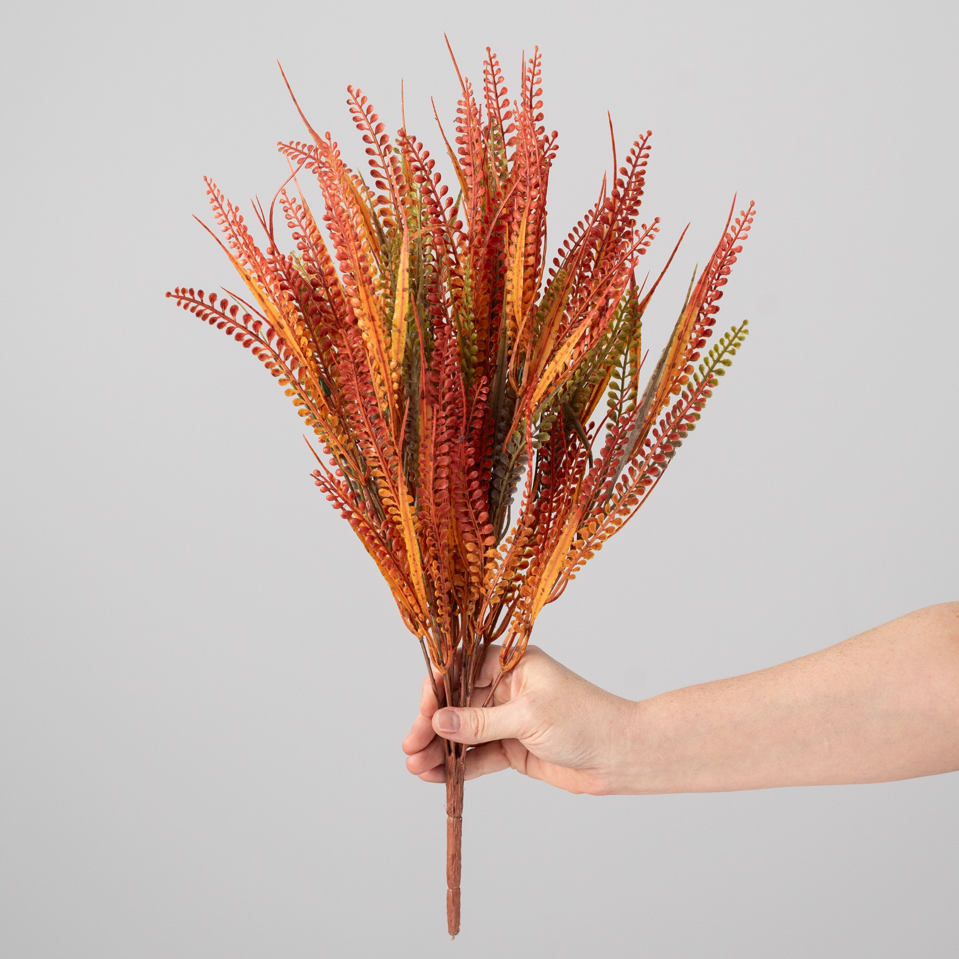 21" Plastic Button Fern Bush: Fall Mix (12 Stem) detail photo 3