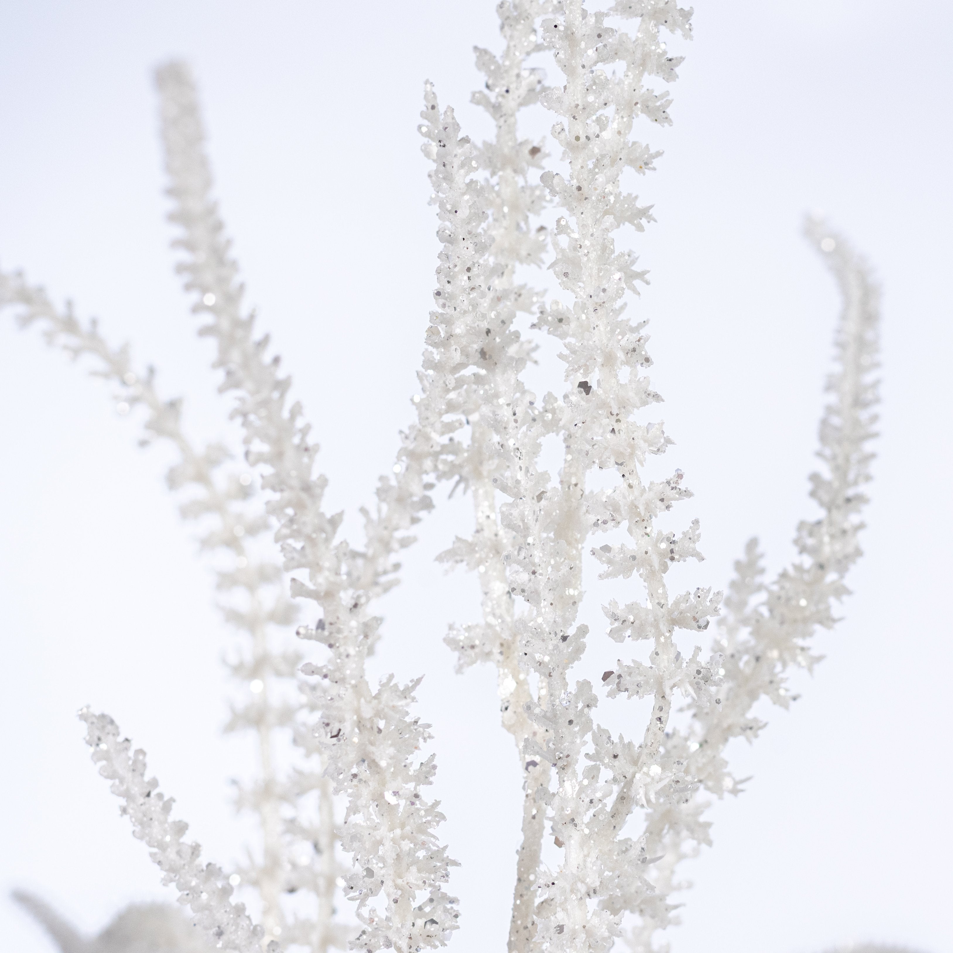 24" Artificial Lavender Bush: White (5 Stem) Lifestyle Photo